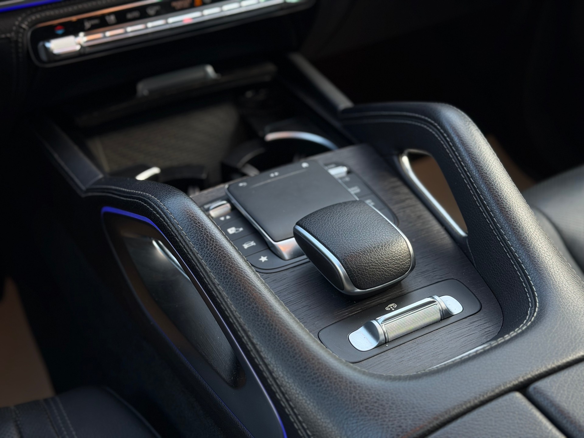 MERCEDES-BENZ GLE Coupé 350 d 4Matic+ 9G-Tronic-image-16
