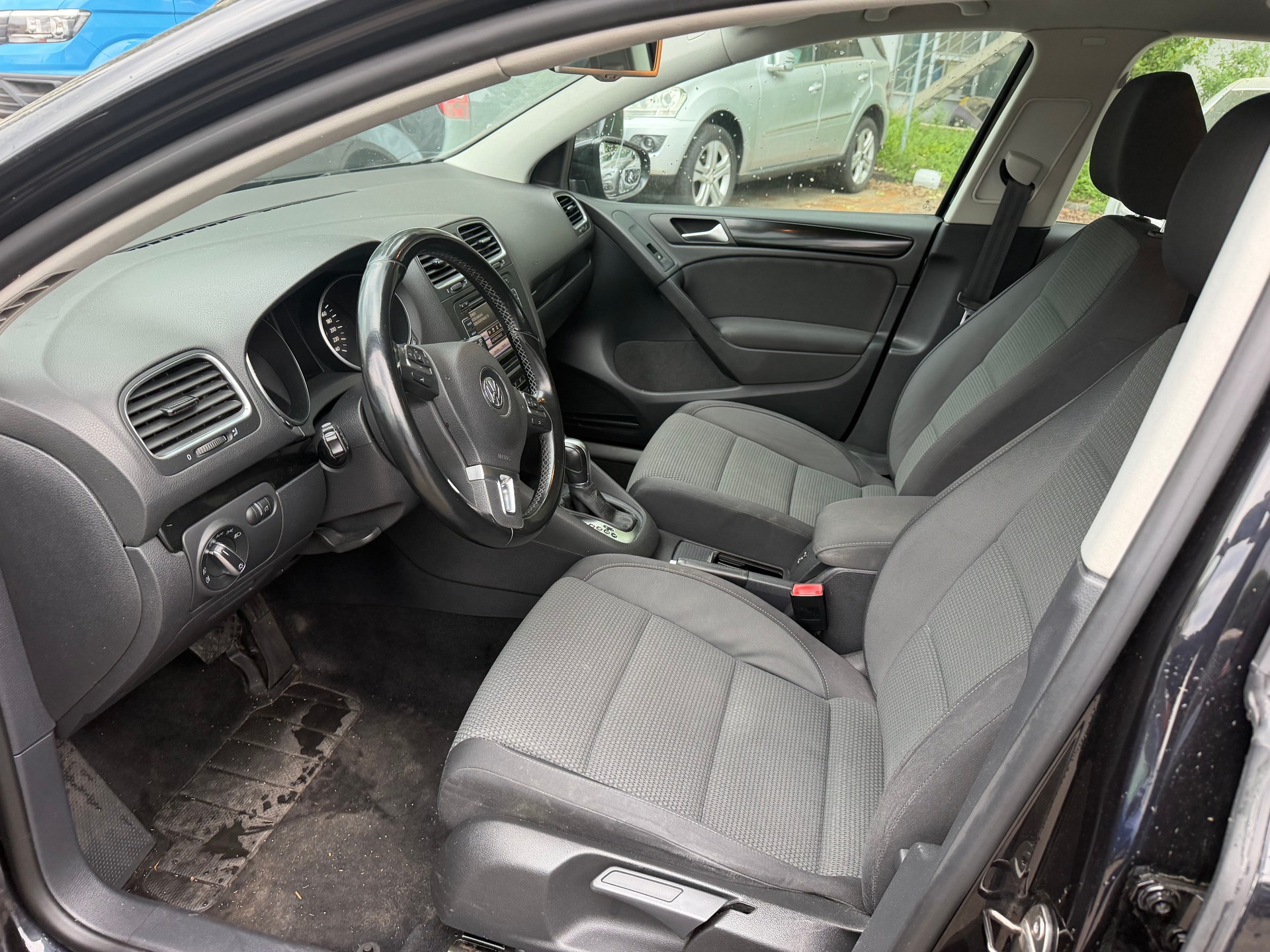 VW Golf 1.4 TSI Trendline DSG-image-9