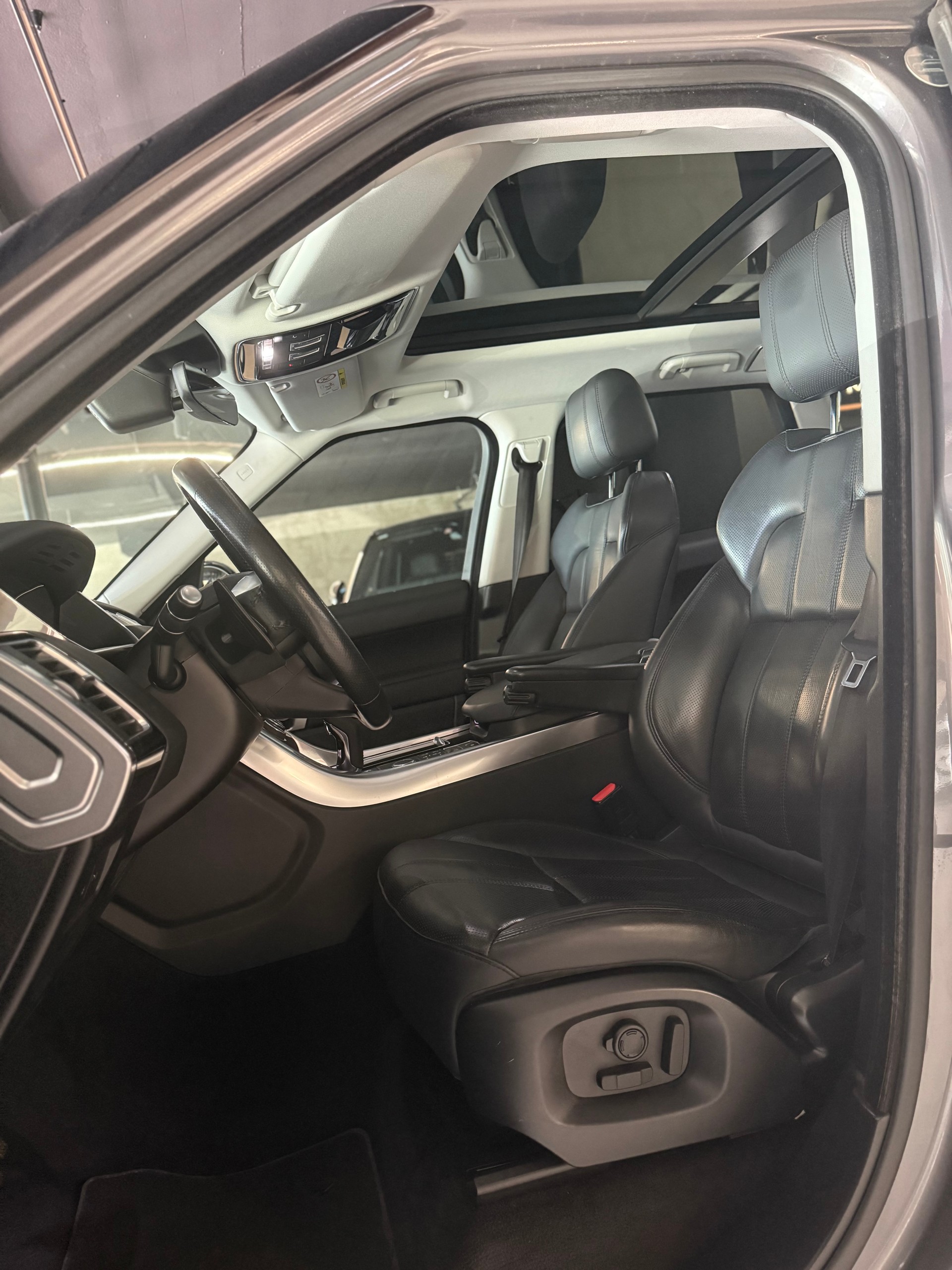 LAND ROVER Range Rover Sport 3.0 SDV6 HSE Dynamic Automatic-image-7