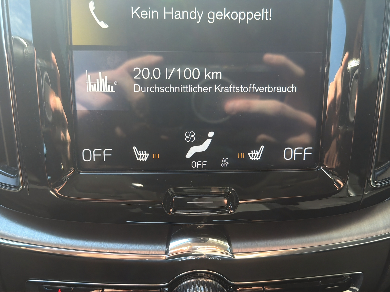 VOLVO XC60 2.0 D4 Momentum AWD-image-10