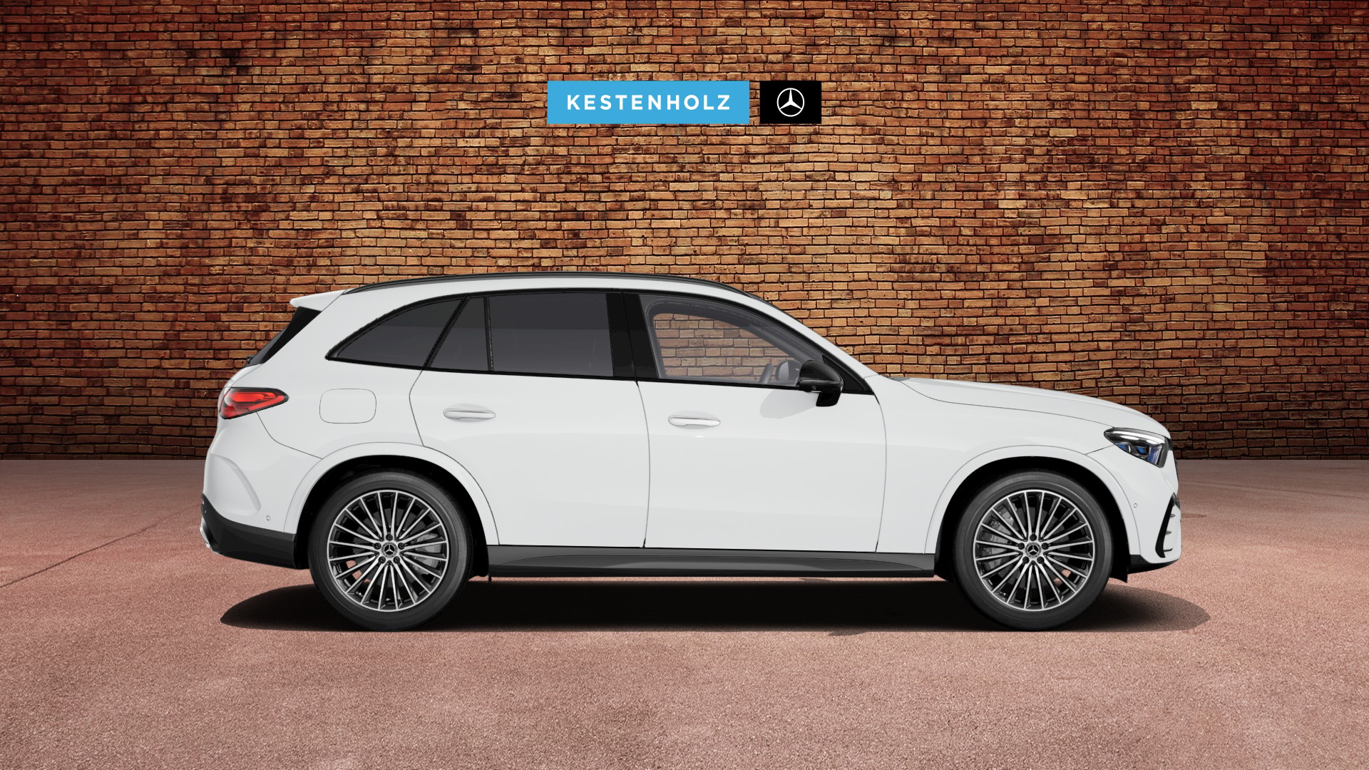 MERCEDES-BENZ GLC 300 e 4Matic EQ Star 9G-Tronic-showroom-element-3