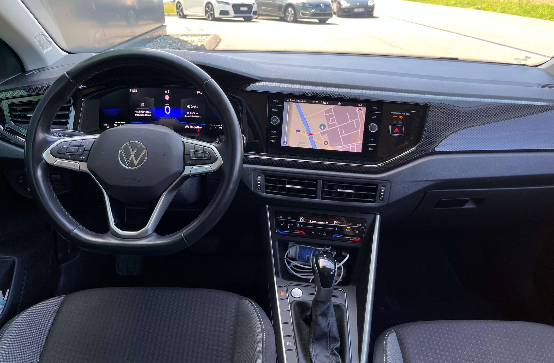 VW Polo 1.0 TSI Life DSG-image-12