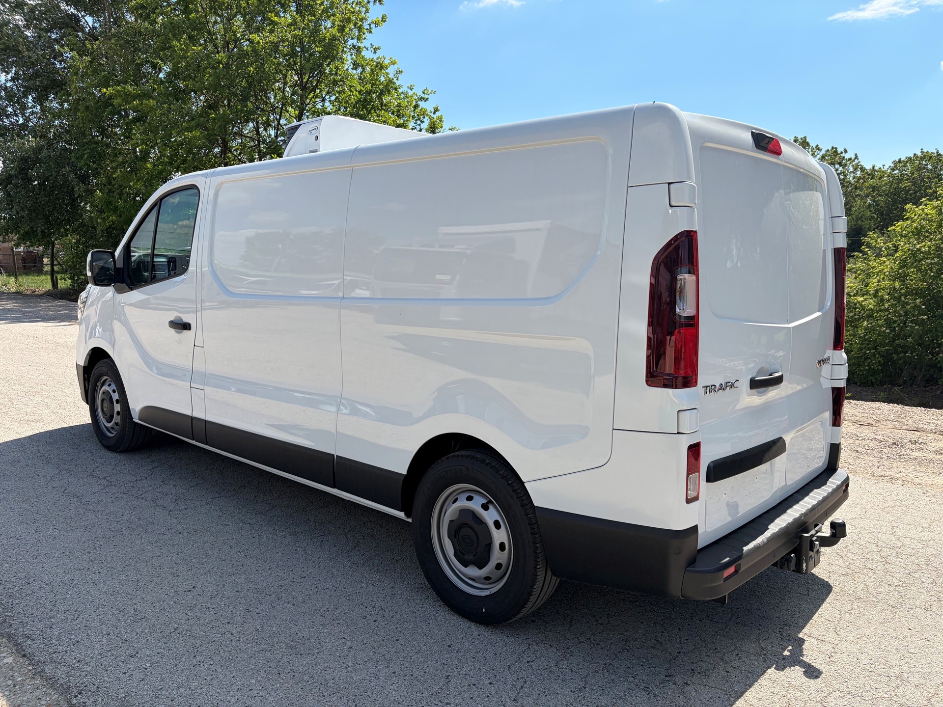 RENAULT L2H1 170Ps Automat mit Carrier TK Kühlausbau Minus 20 Grad-image-2
