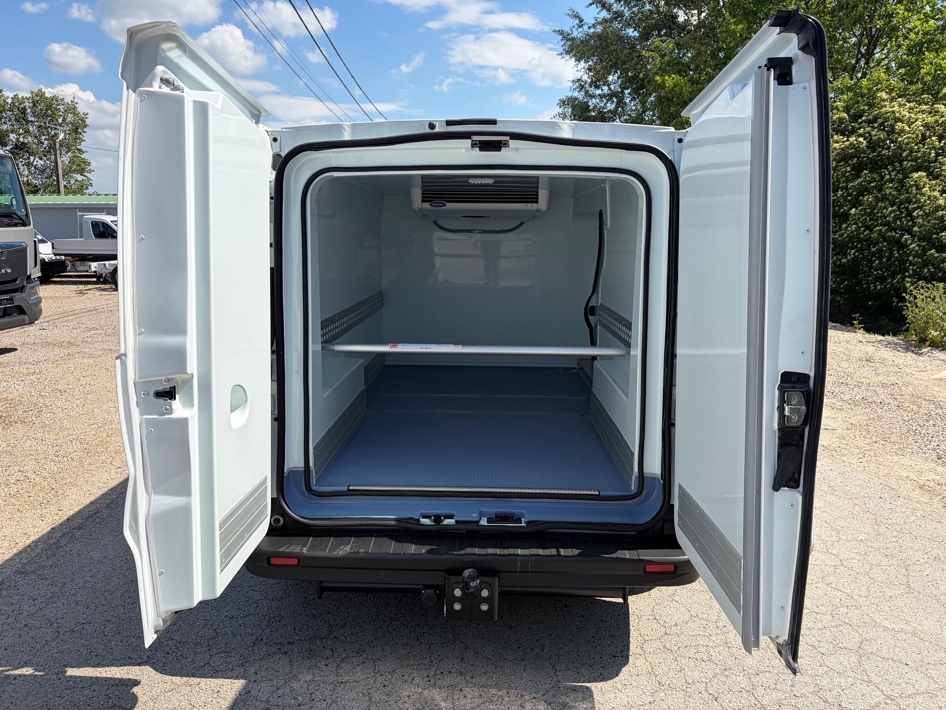 RENAULT L2H1 170Ps Automat mit Carrier TK Kühlausbau Minus 20 Grad-image-5