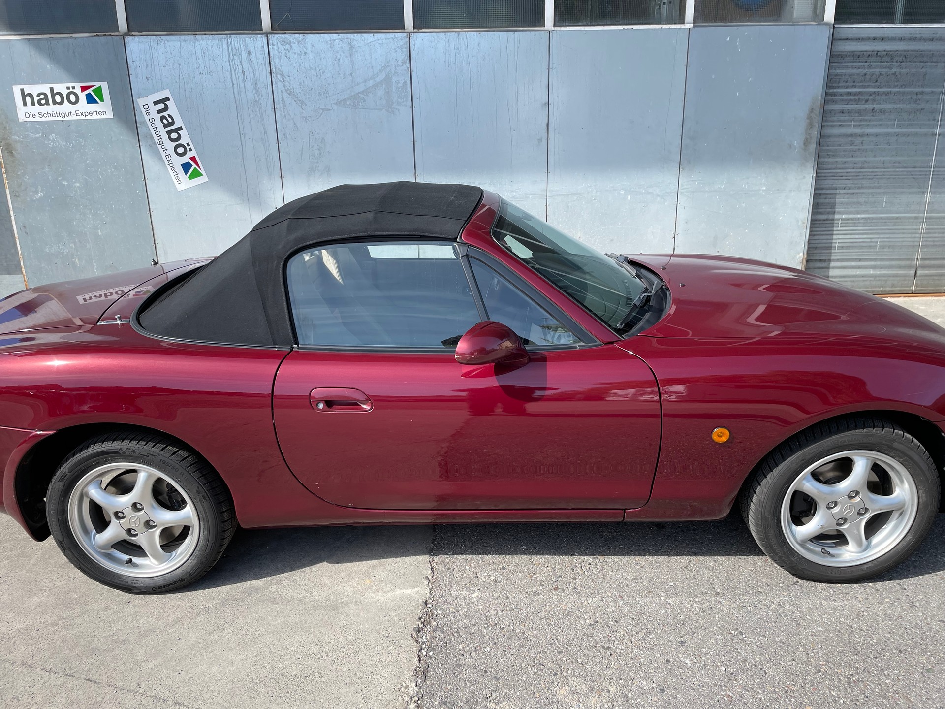 MAZDA MX-5 1.6i-16 Exclusive Youngster