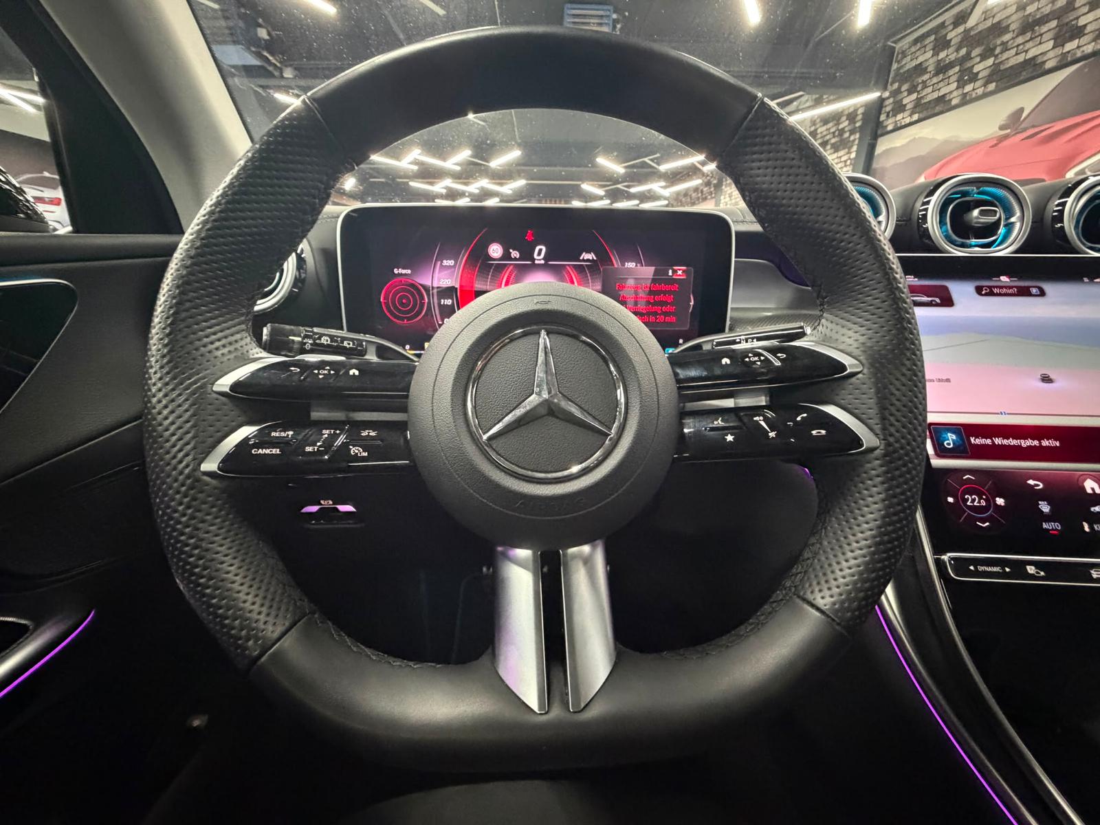 MERCEDES-BENZ GLC 200 4MATIC AMG Line | Panorama | Night Paket | KEYLESS-GO | 9G-TRONIC | MBUX Premium |-image-13