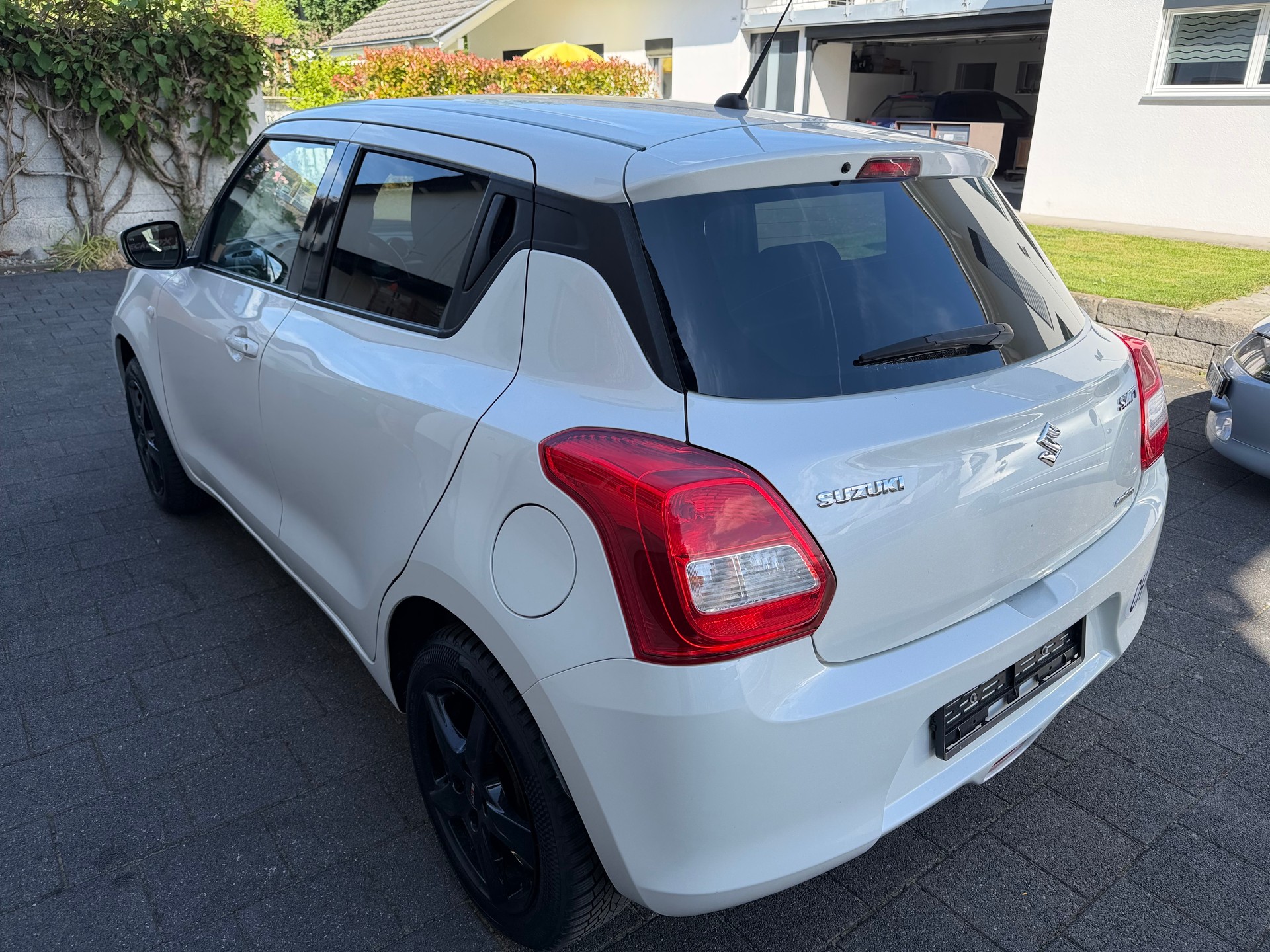 SUZUKI Swift 1.2i Tradizio Allgrip 4x4-image-7