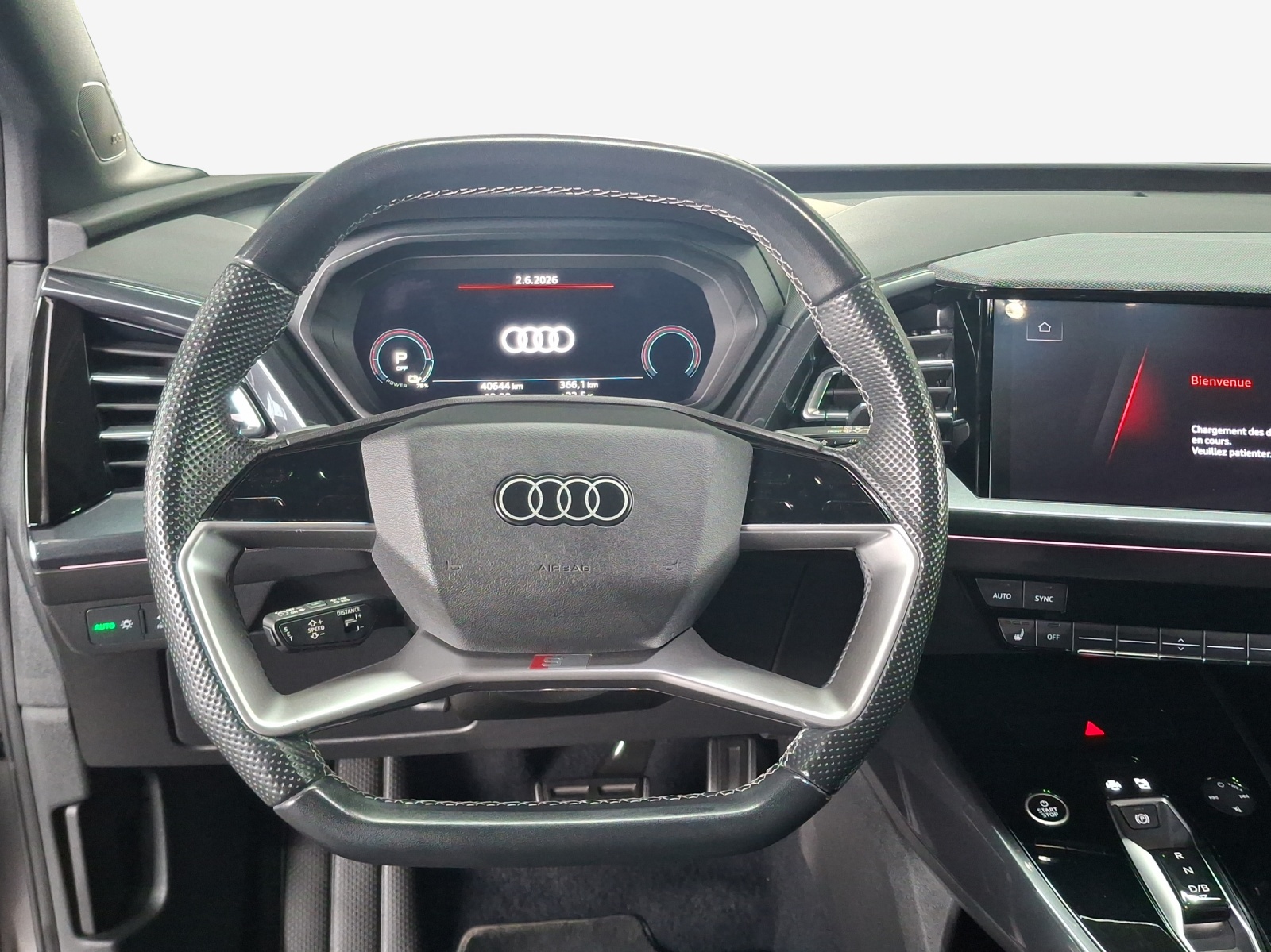AUDI Q4 e-tron 50 quattro-image-9