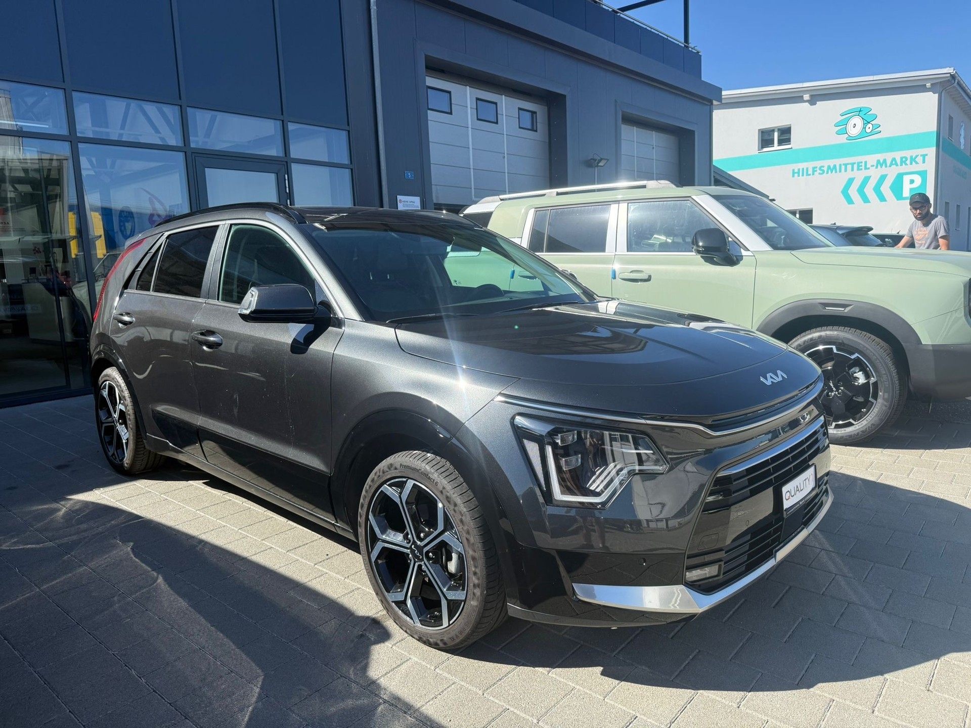 KIA Niro 1.6GDi Hybrid DCT Style-image-4