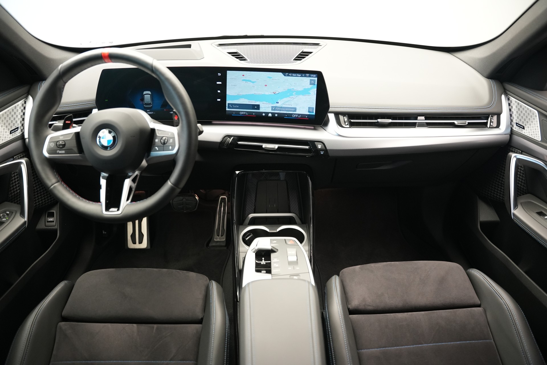 BMW X1 xDrive M35i *LED* *Komfortzugang*-image-9