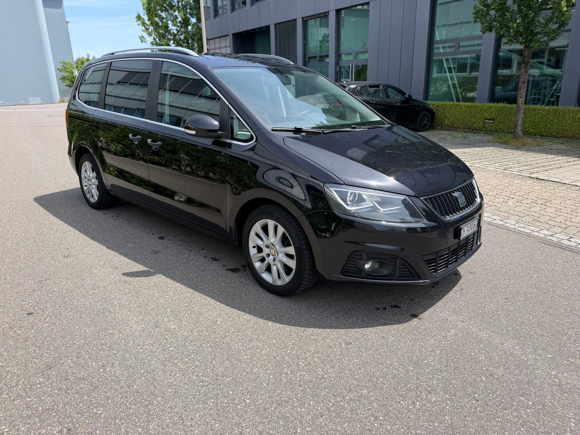 SEAT Alhambra 2.0 TDI E_Ecomotive Reference-image-2