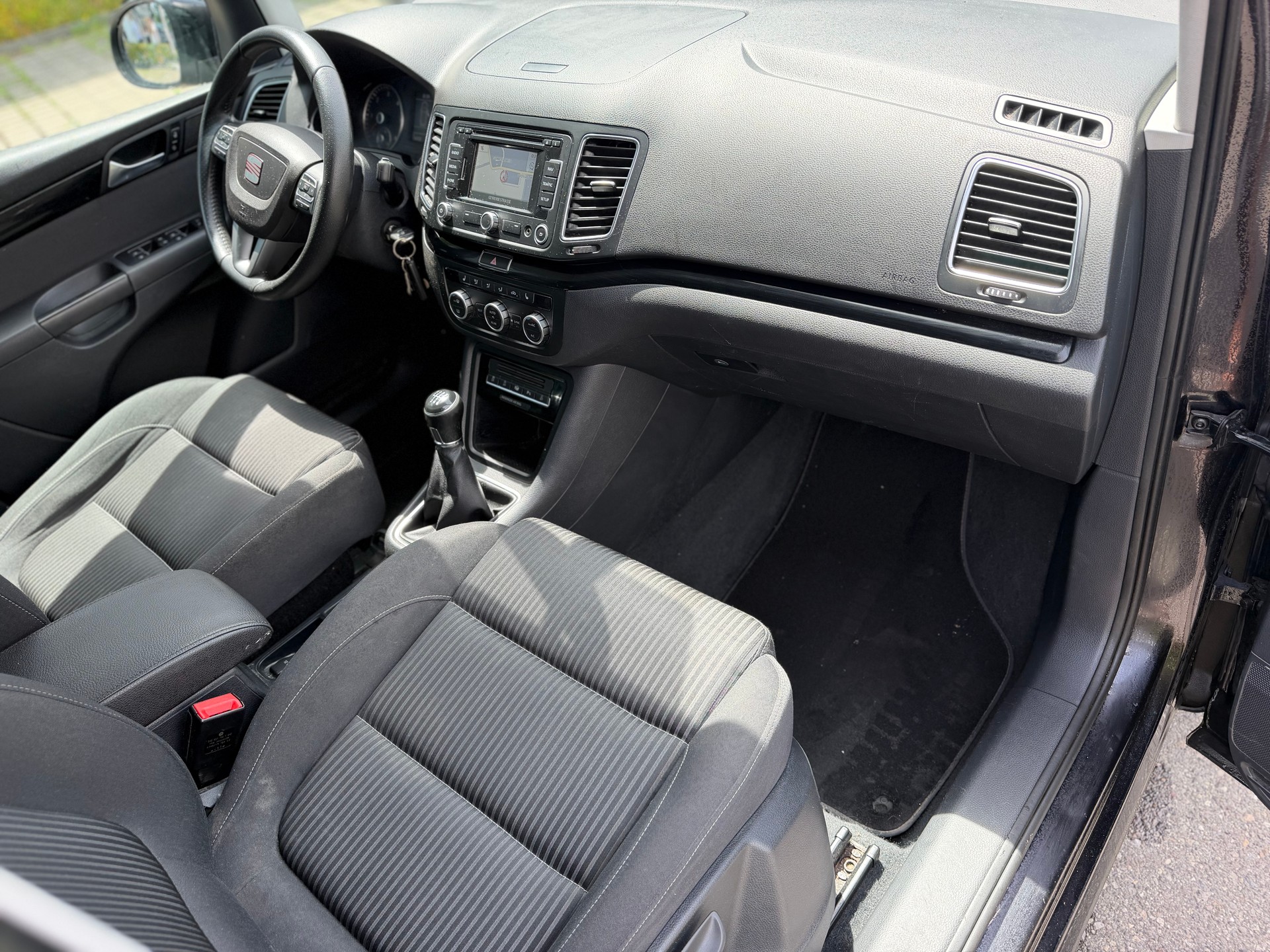SEAT Alhambra 2.0 TDI E_Ecomotive Reference-image-12