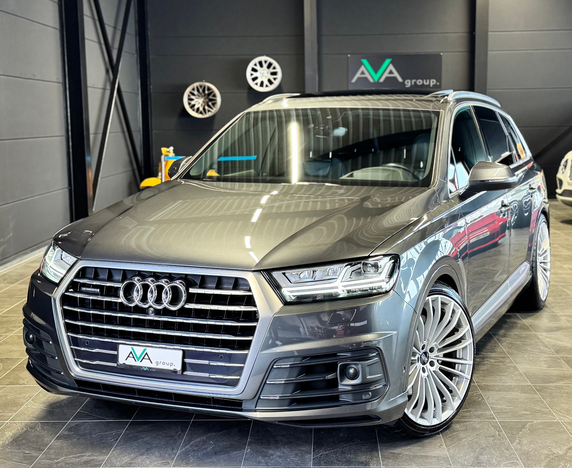 AUDI Q7 50 TDI quattro tiptronic *7Plätzer*-image-0