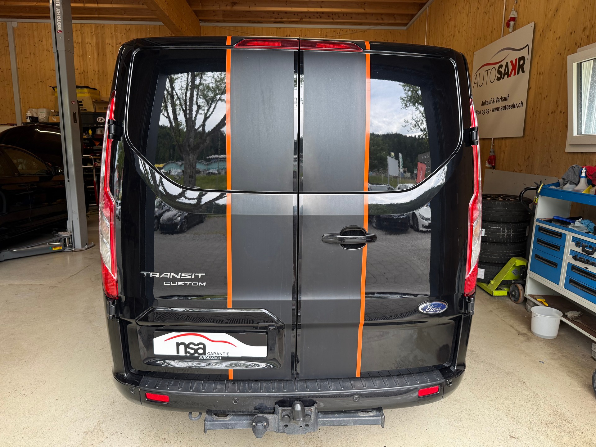 FORD Transit Custom Van 320 L2H1 Sport-image-4