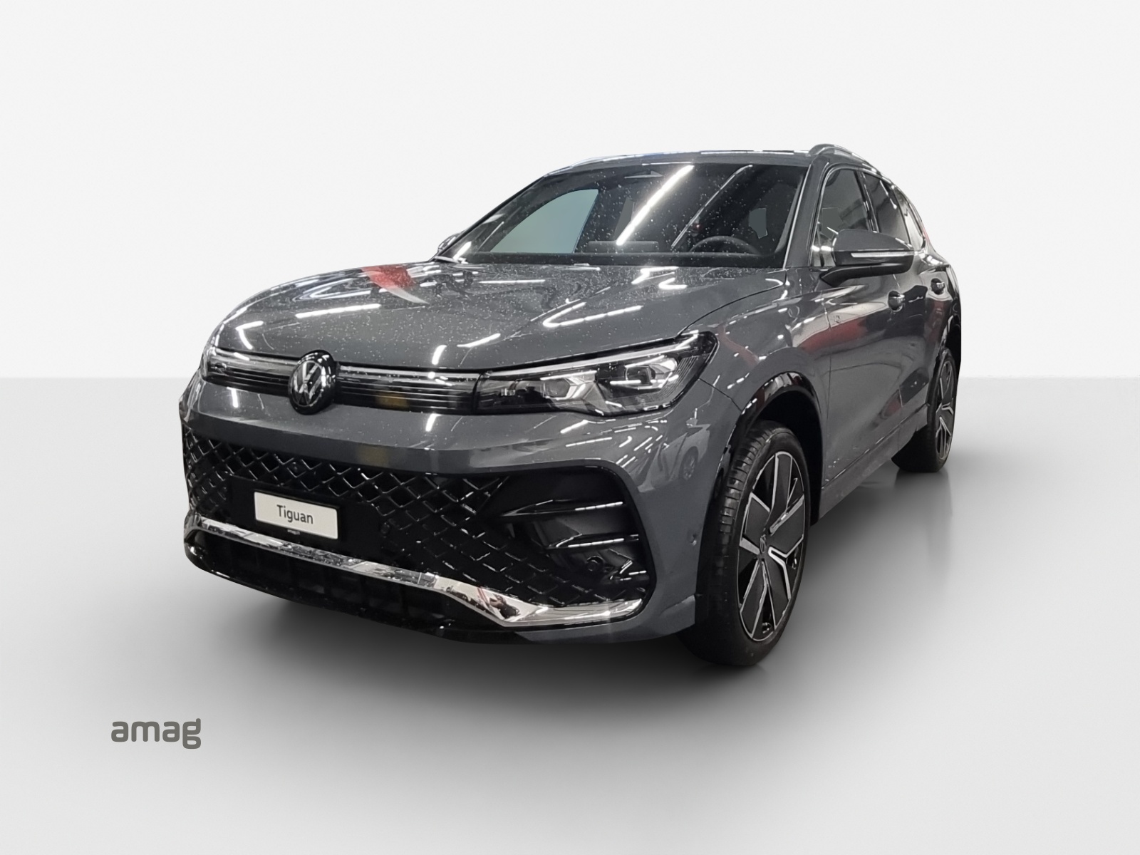 VW Tiguan 2.0 TDI SCR R-Line 4Motion DSG-image-0