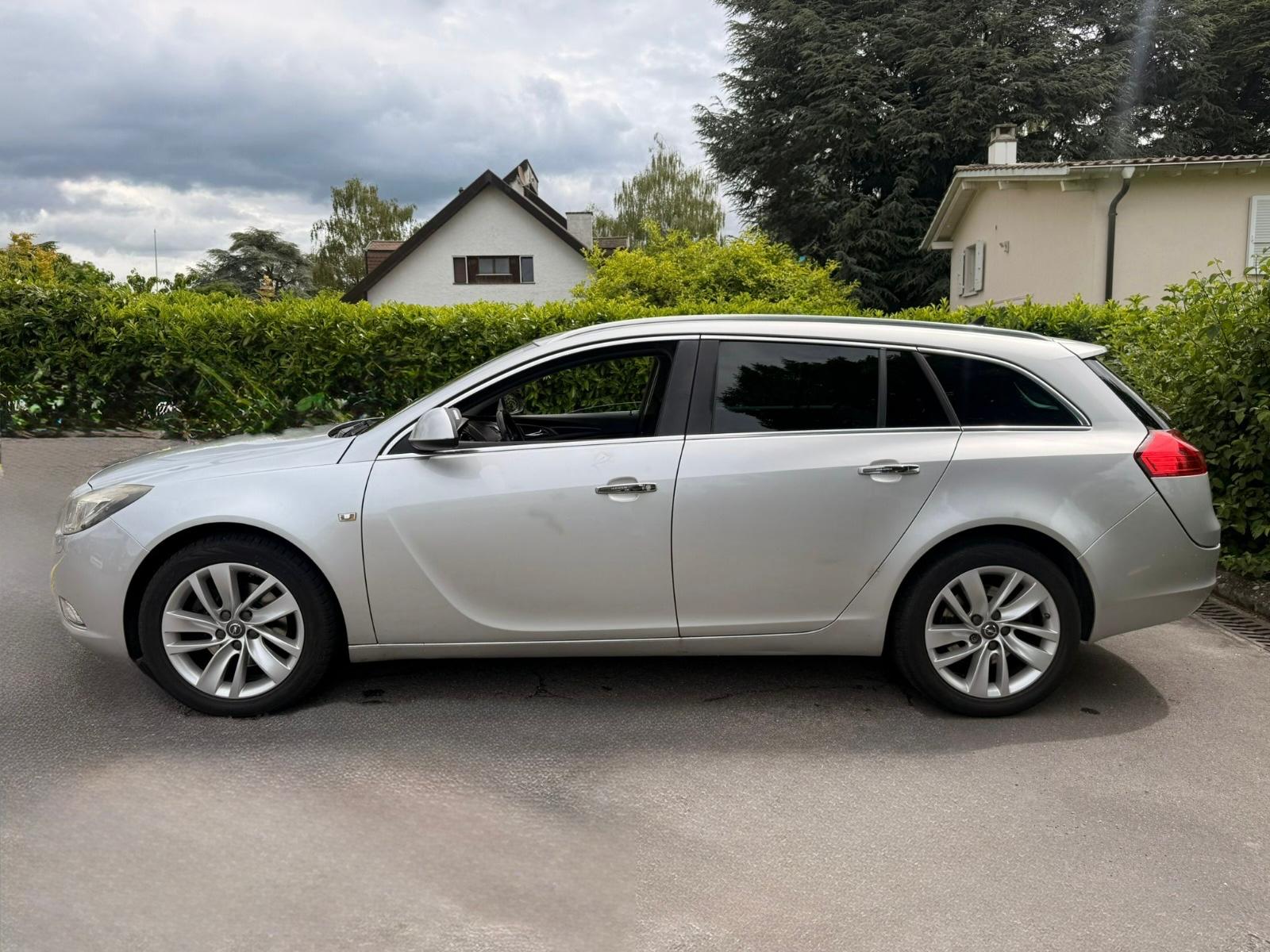 OPEL Insignia 2.0 CDTI Edition Automatic-image-2
