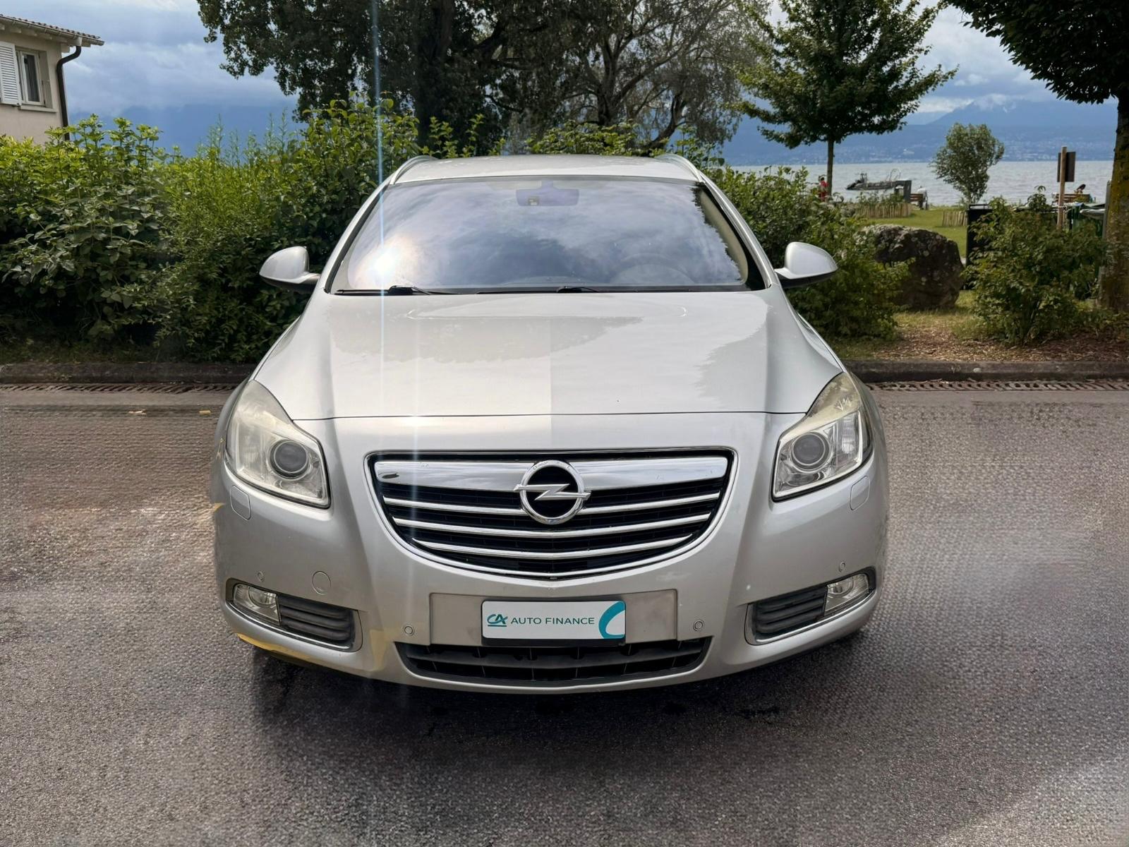 OPEL Insignia 2.0 CDTI Edition Automatic-image-0