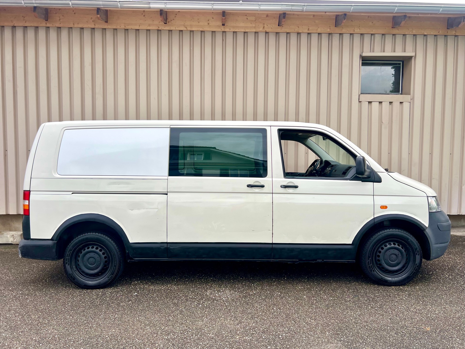 VW T5 2.5 TDI PD 4MOTION 4x4 langer Radstand-image-6