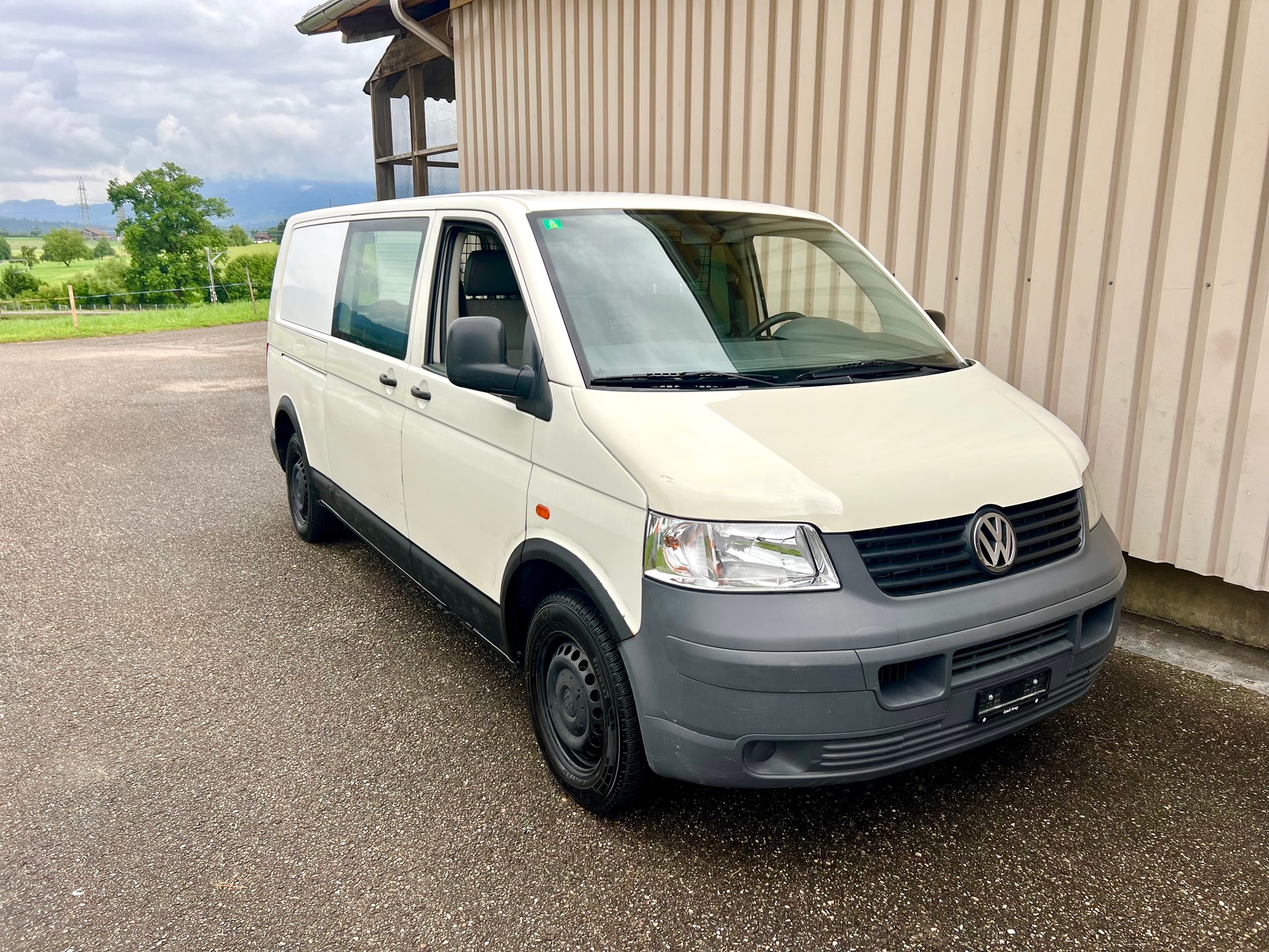VW T5 2.5 TDI PD 4MOTION 4x4 langer Radstand-image-0