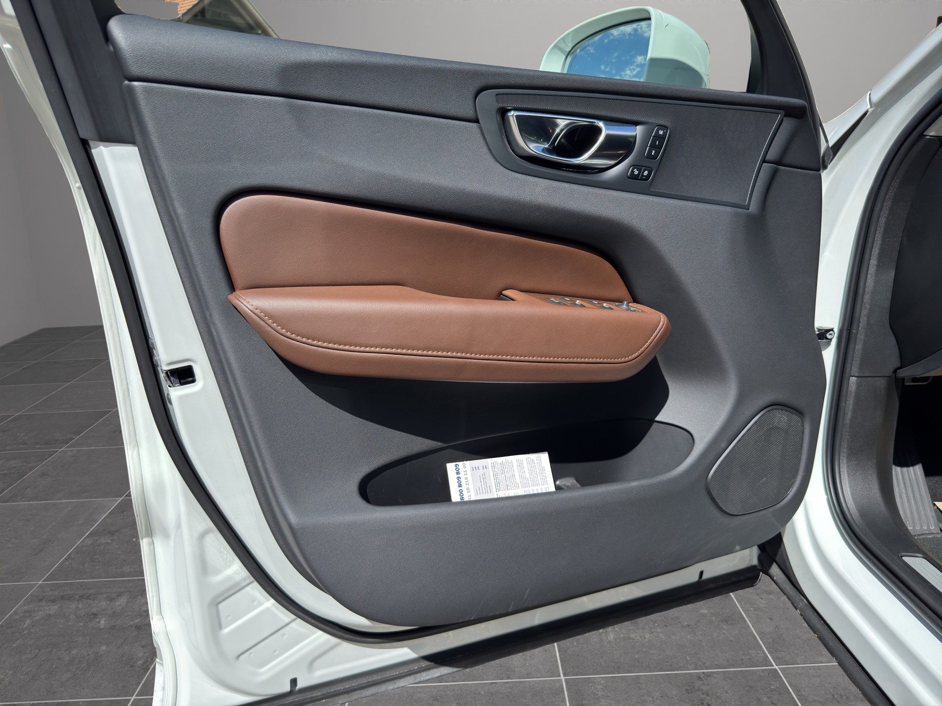 VOLVO XC60 T5 AWD Inscription Geartronic-image-12