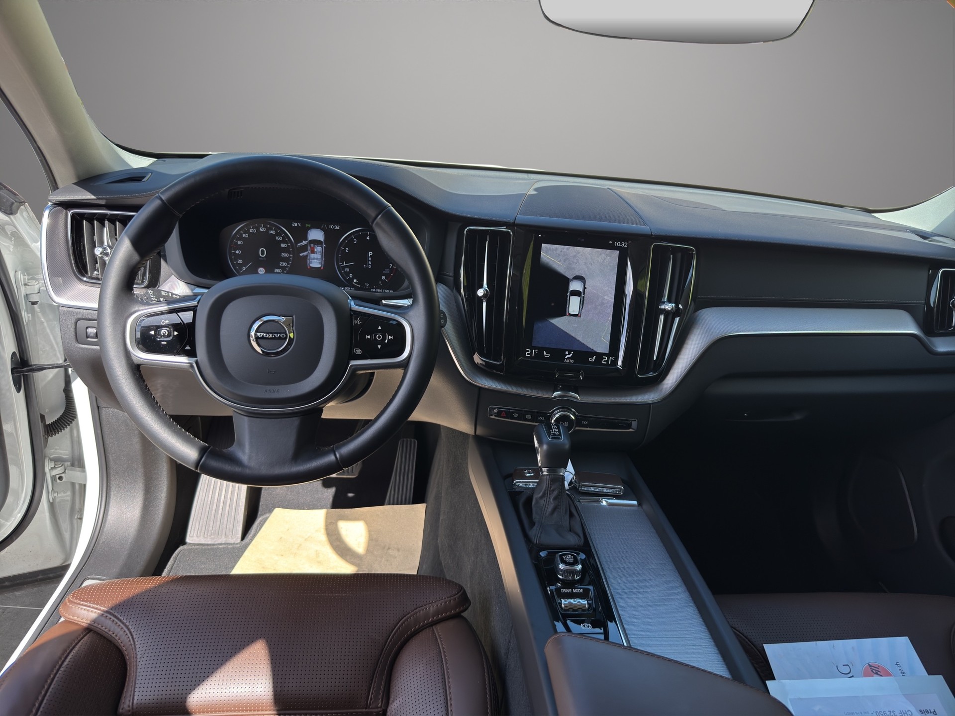 VOLVO XC60 T5 AWD Inscription Geartronic-image-9