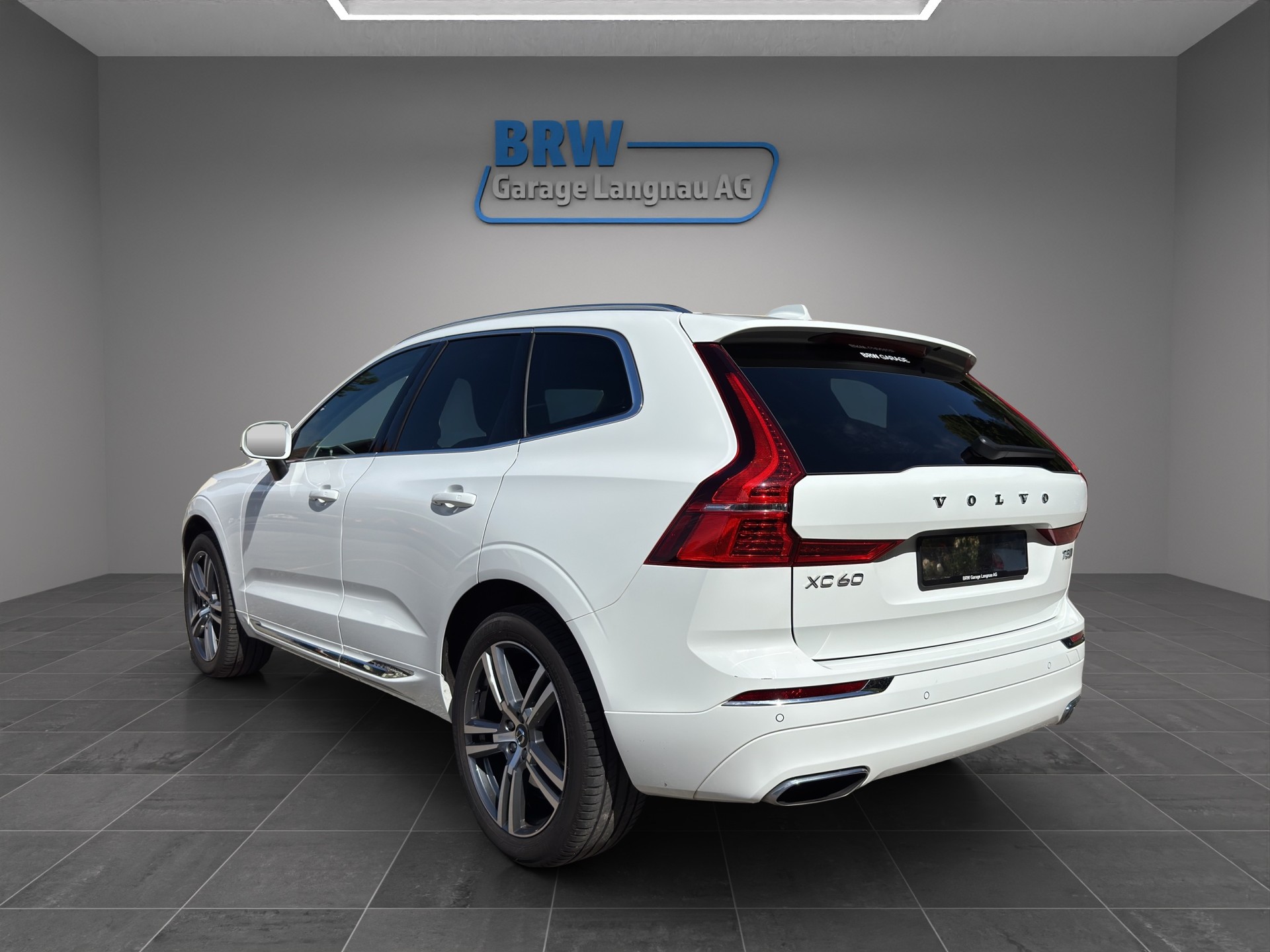 VOLVO XC60 T5 AWD Inscription Geartronic-showroom-element-2
