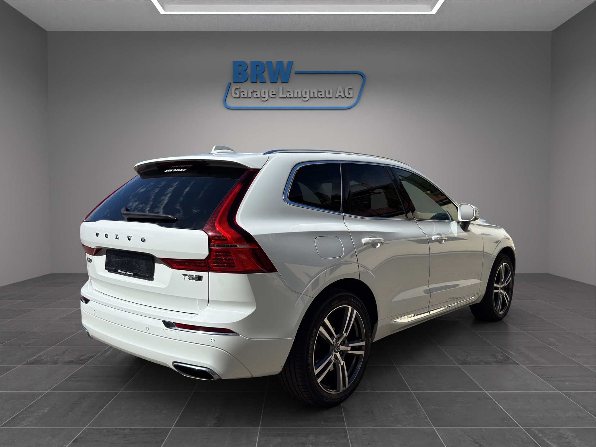 VOLVO XC60 T5 AWD Inscription Geartronic-image-4