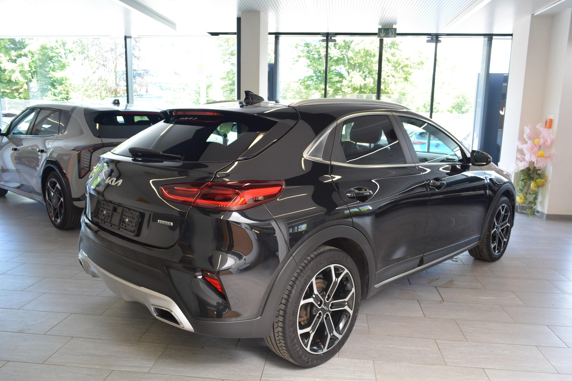 KIA XCeed 1.5 T-GDi Power Edition-image-3