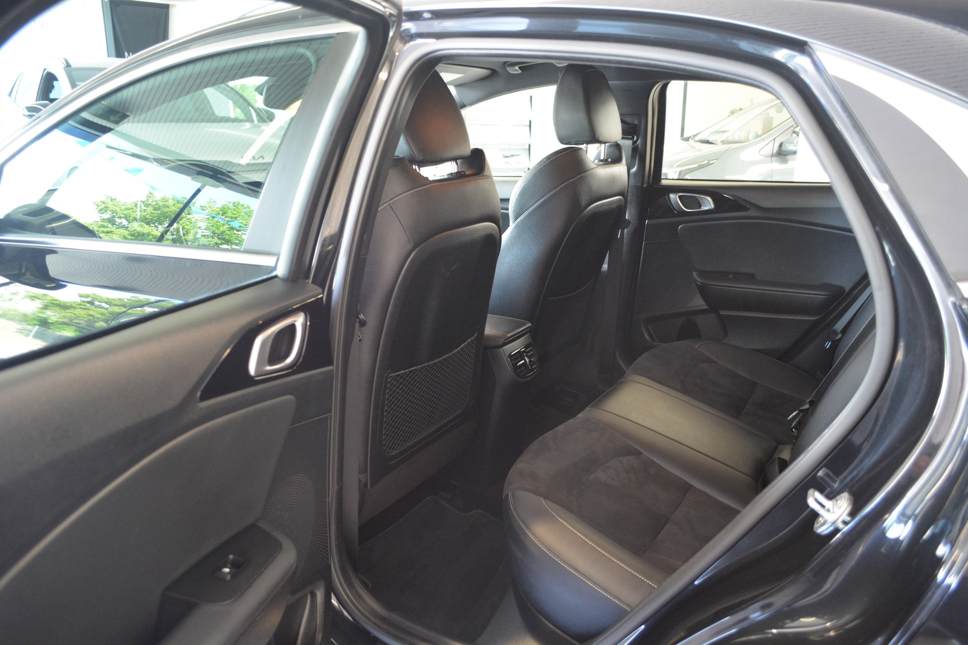 KIA XCeed 1.5 T-GDi Power Edition-image-7