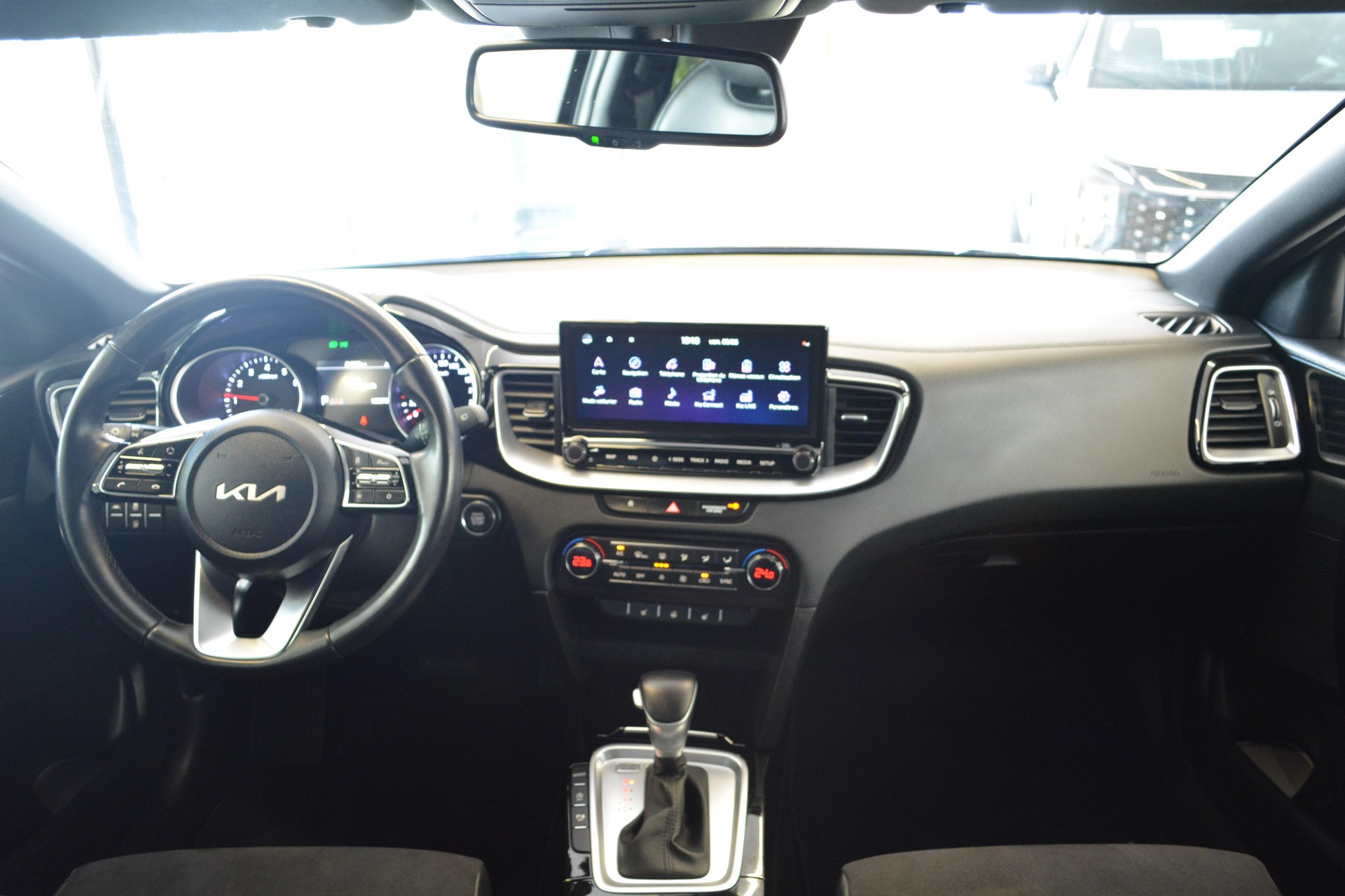 KIA XCeed 1.5 T-GDi Power Edition-image-12