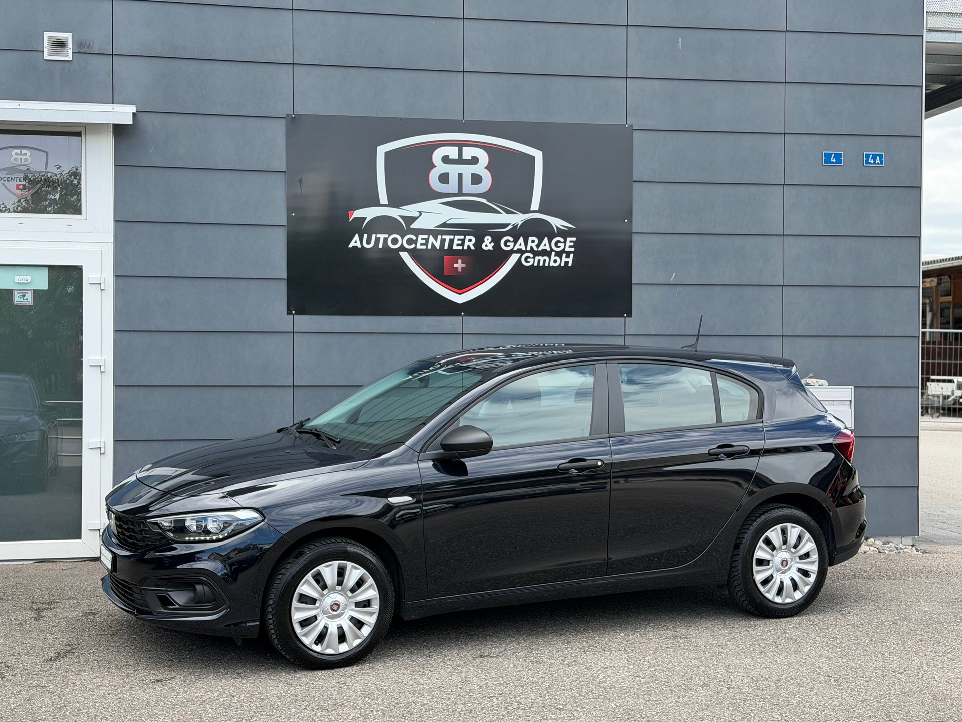 FIAT Tipo Hybrid 1.5 Cult-image-2