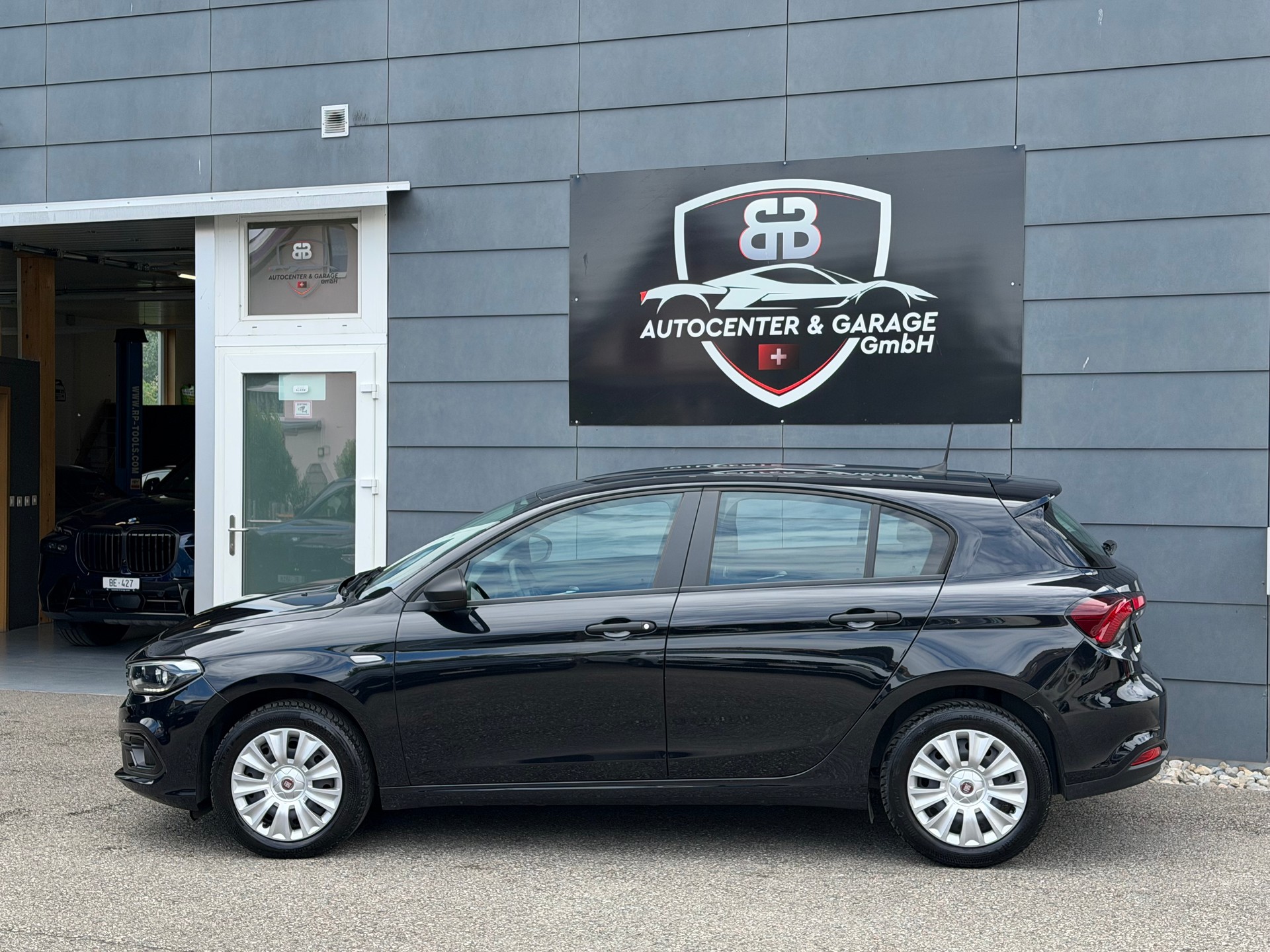 FIAT Tipo Hybrid 1.5 Cult-image-3