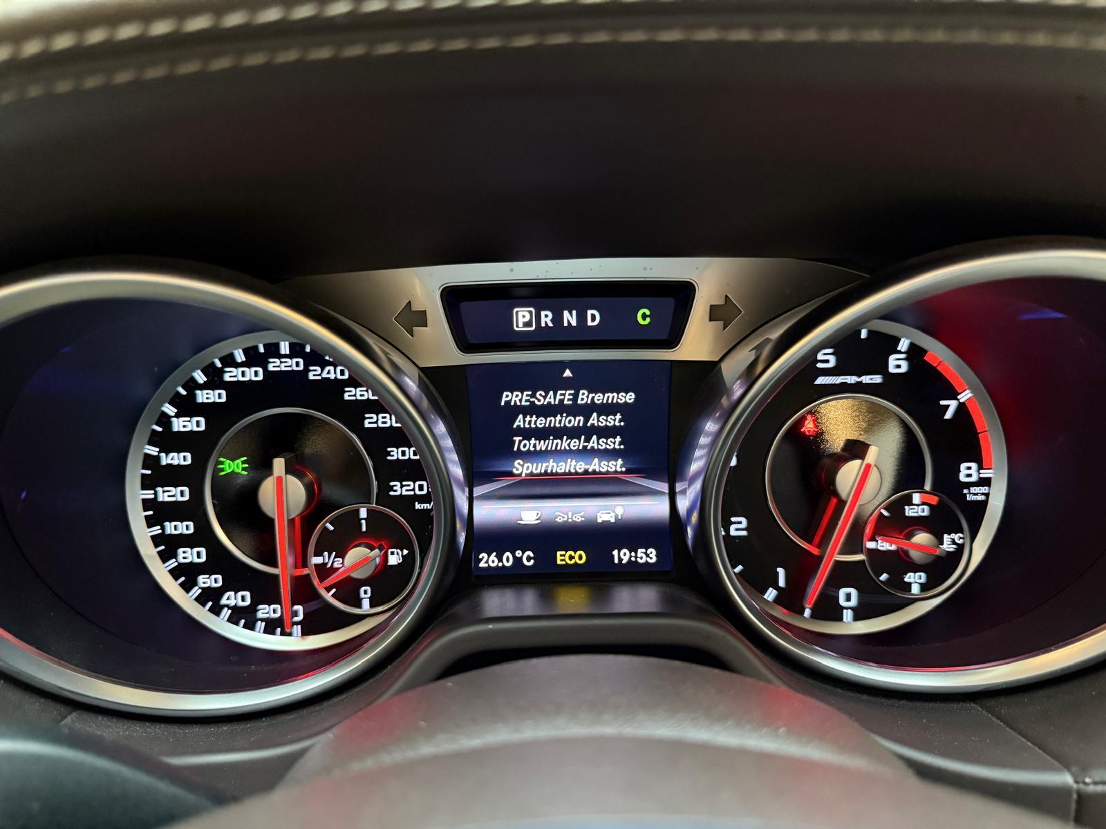 MERCEDES-BENZ SL 63 V8 AMG Cabriolet-image-25