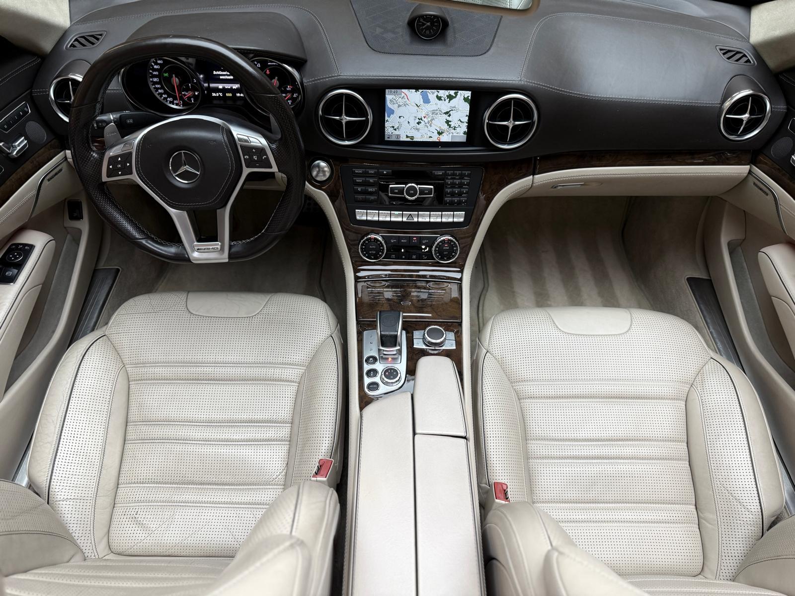 MERCEDES-BENZ SL 63 V8 AMG Cabriolet-image-13