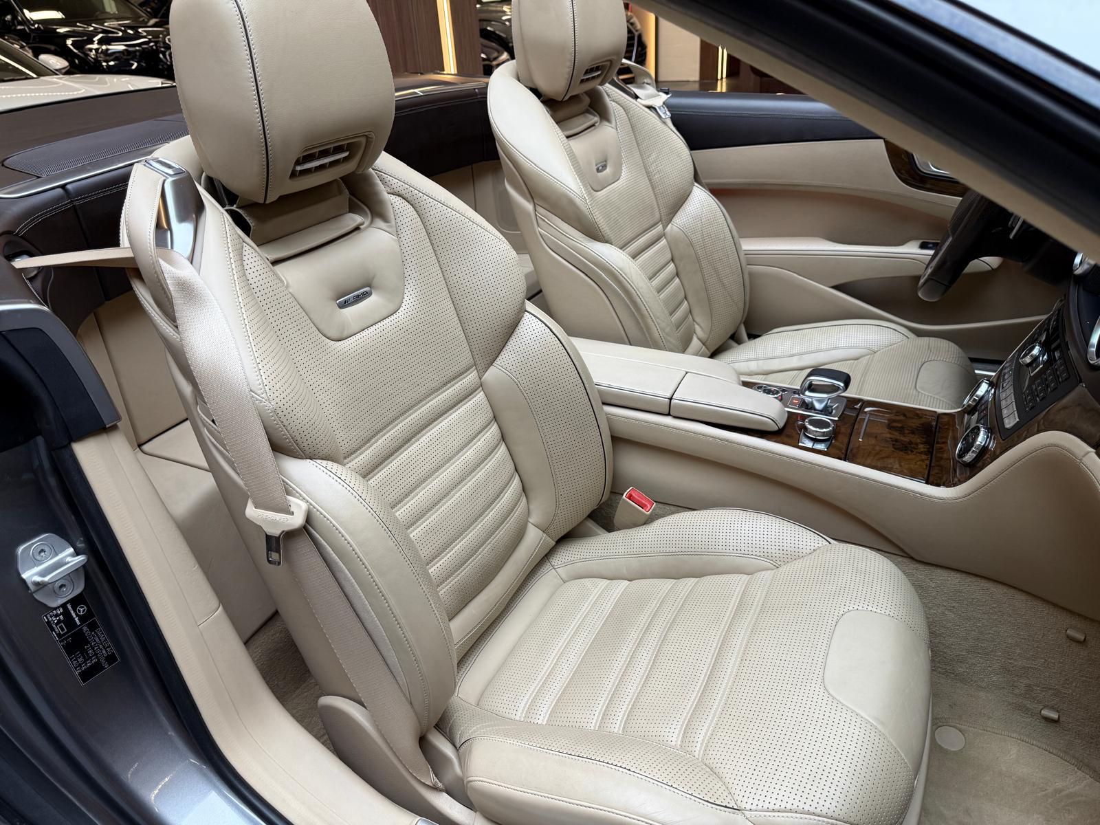 MERCEDES-BENZ SL 63 V8 AMG Cabriolet-image-17
