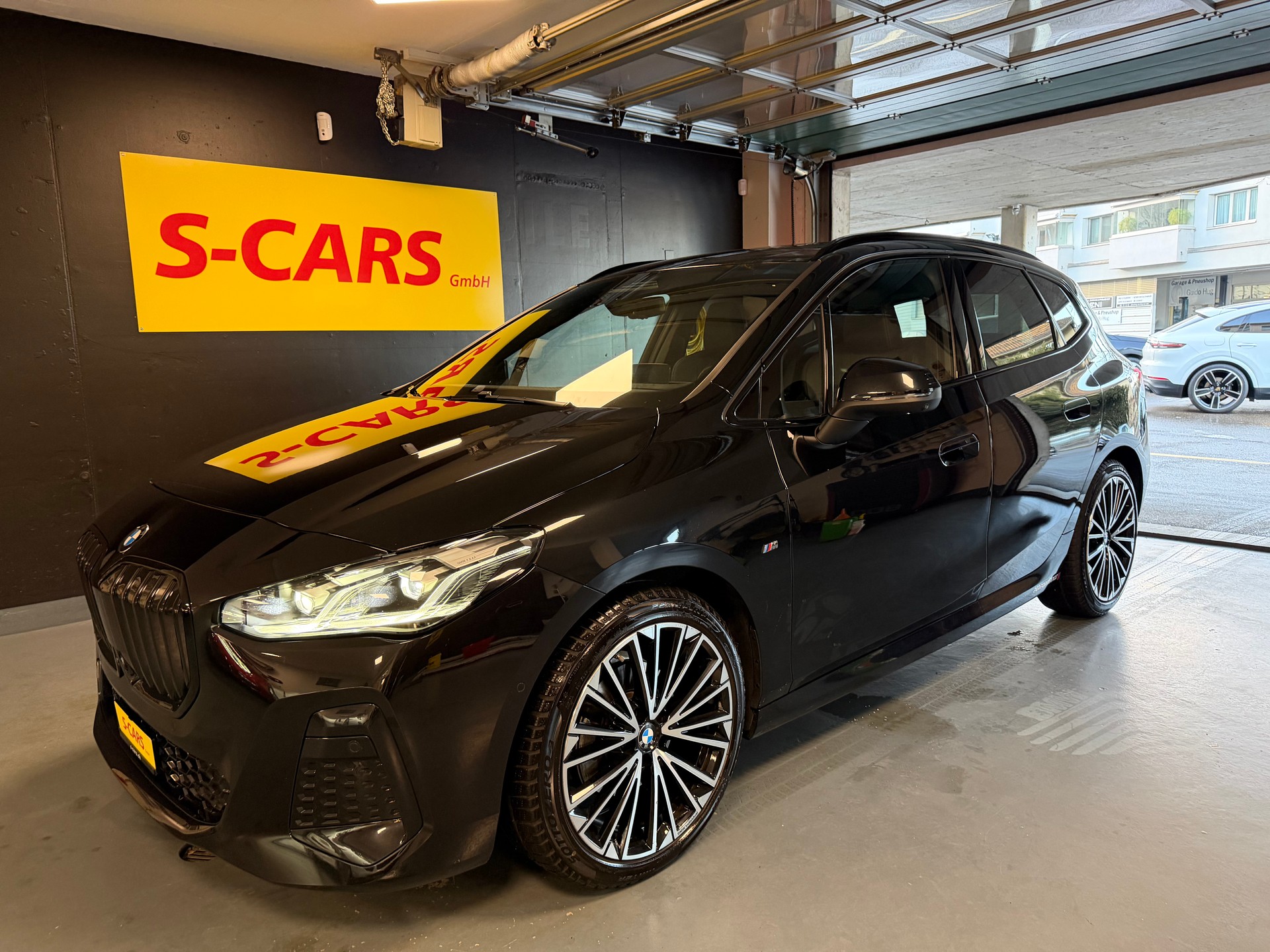 BMW 220i Active Tourer M Sport DKG-image-20