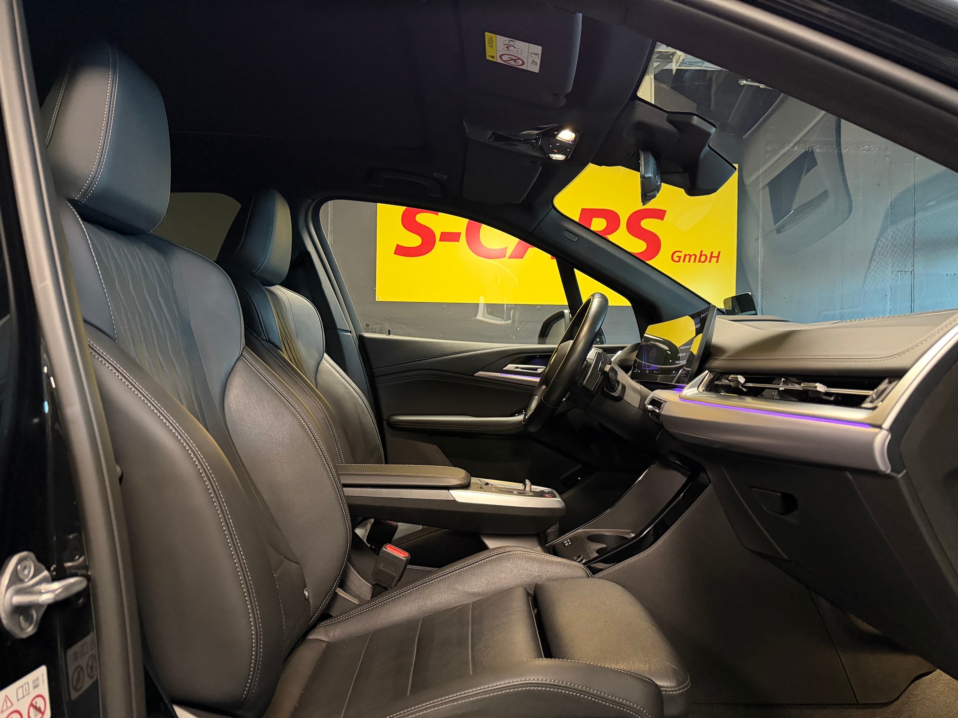 BMW 220i Active Tourer M Sport DKG-image-7