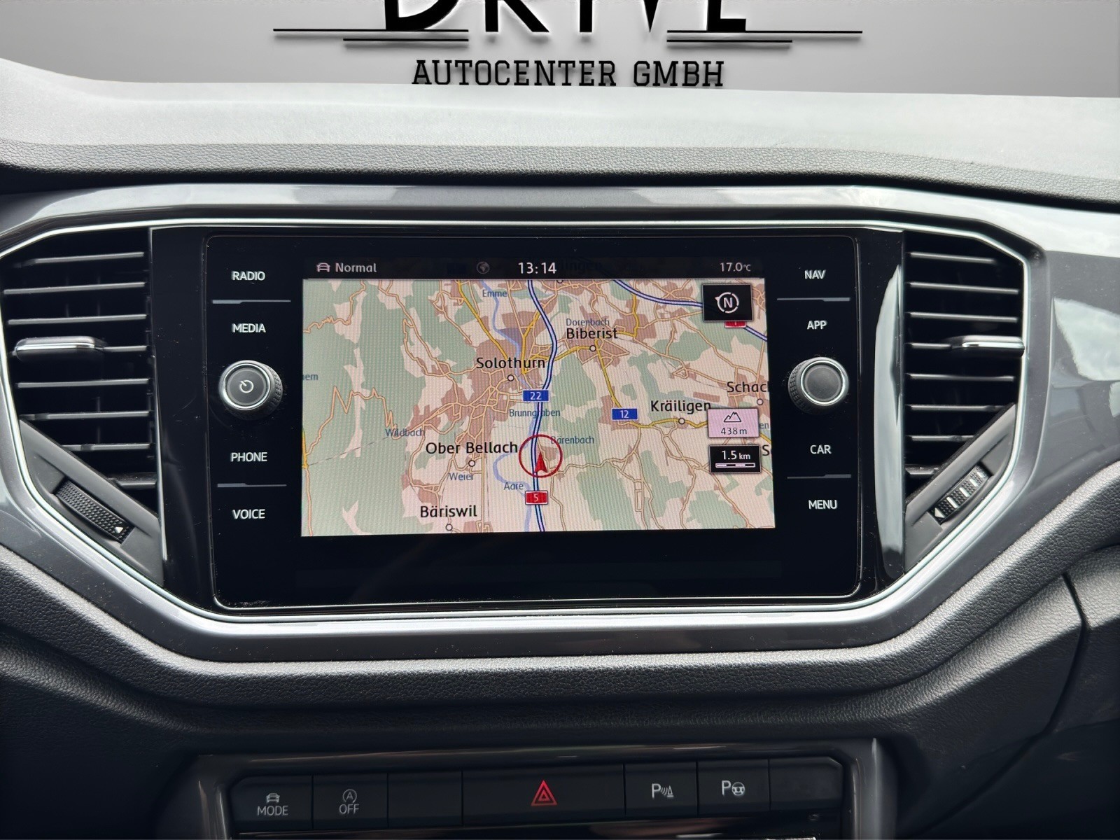 VW T-Roc 1.5 TSI EVO Sport DSG-image-12