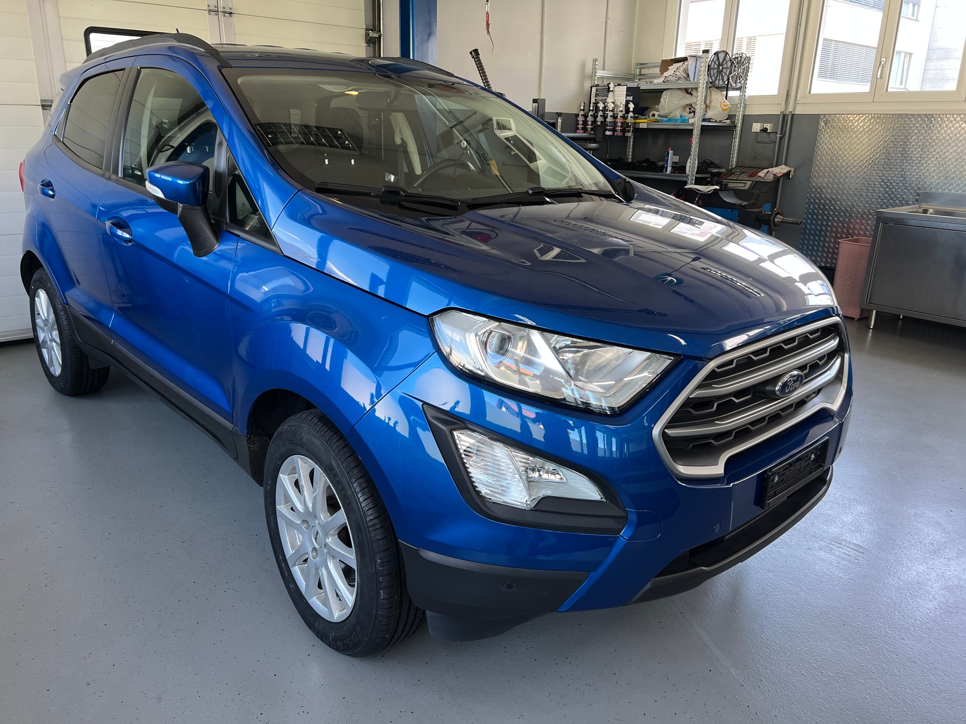FORD EcoSport 1.0 SCTi Trend-image-1