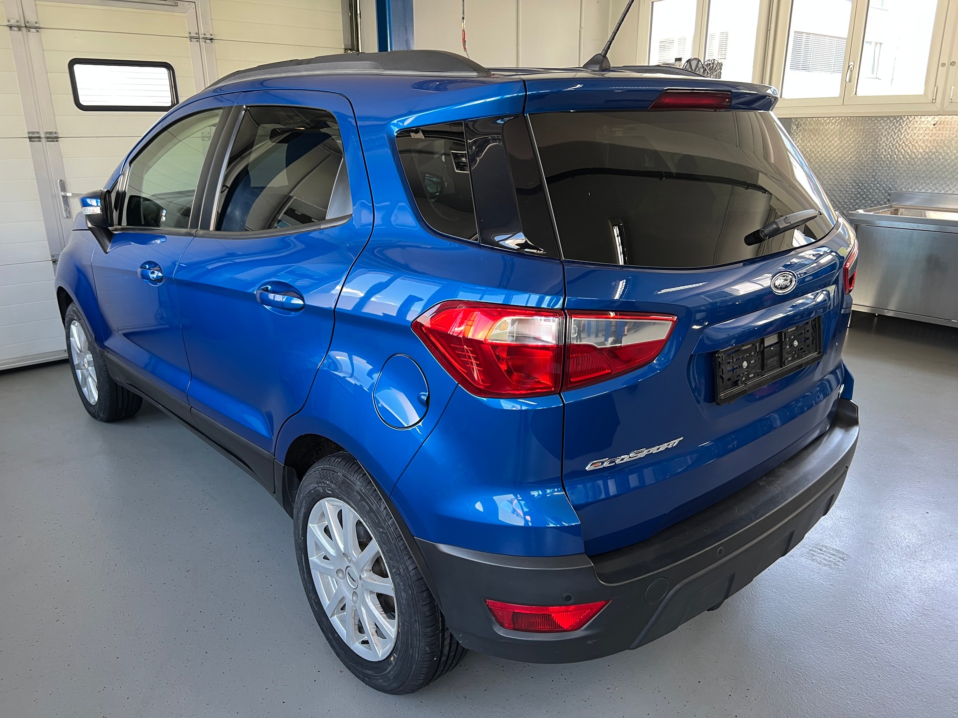 FORD EcoSport 1.0 SCTi Trend-image-2