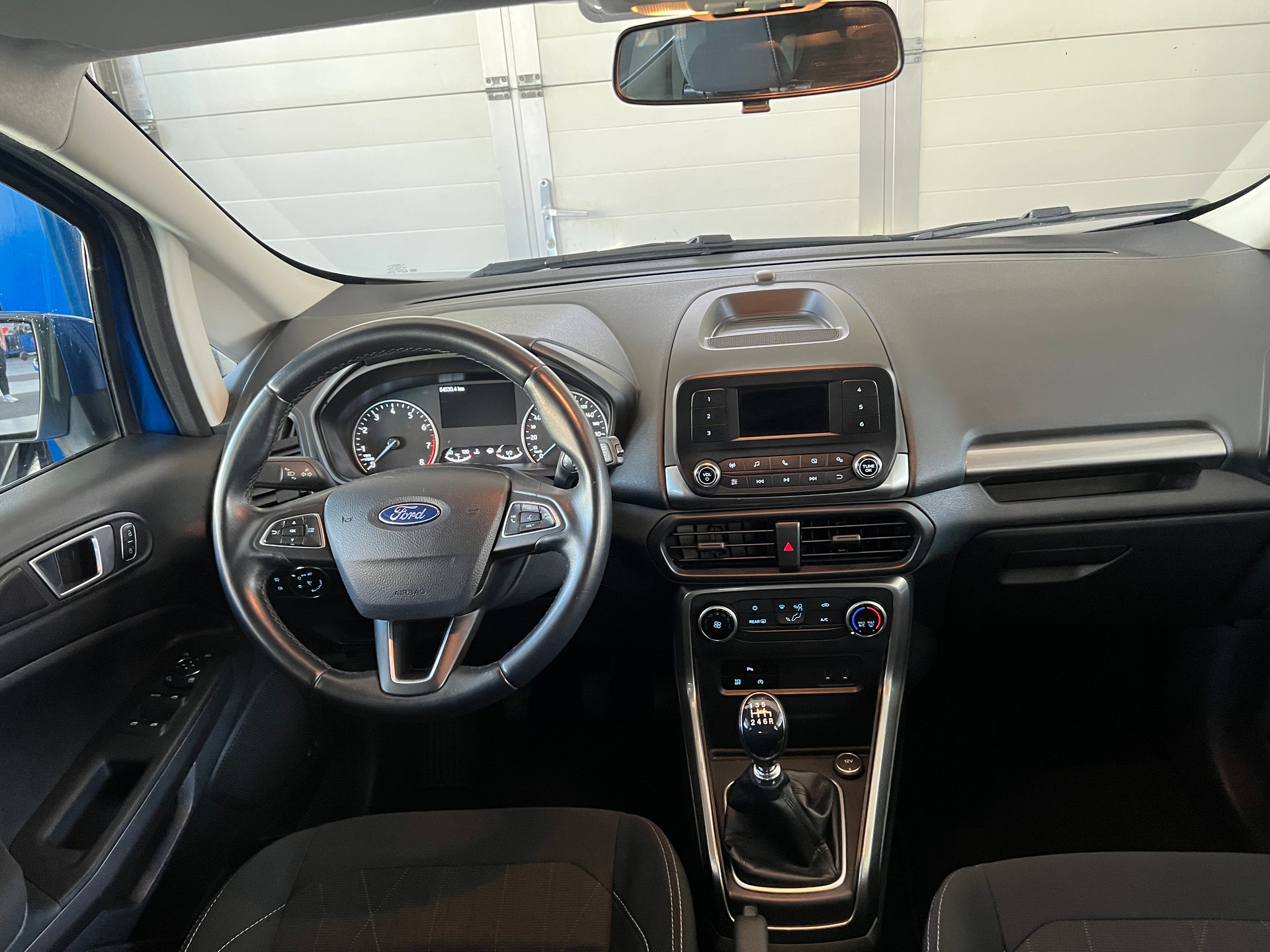 FORD EcoSport 1.0 SCTi Trend-image-8