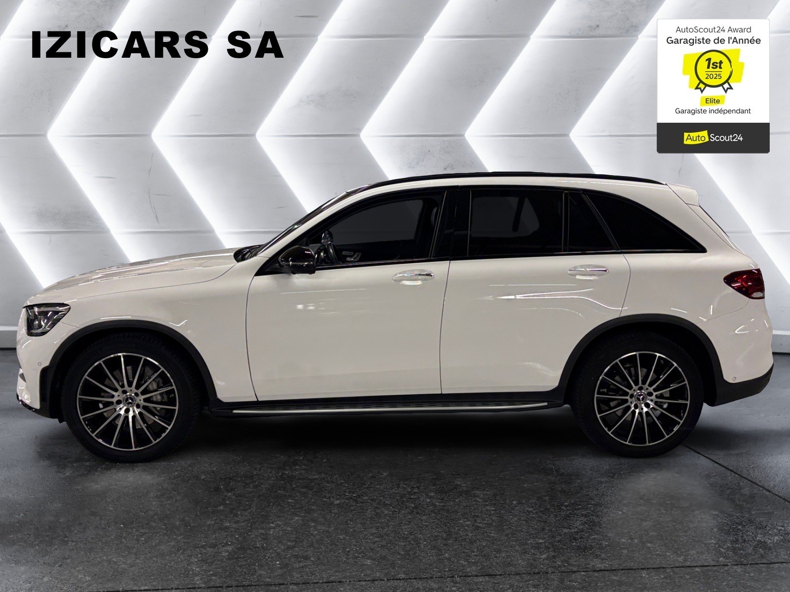 MERCEDES-BENZ GLC 200 AMG Line 4Matic 9G-Tronic-image-4