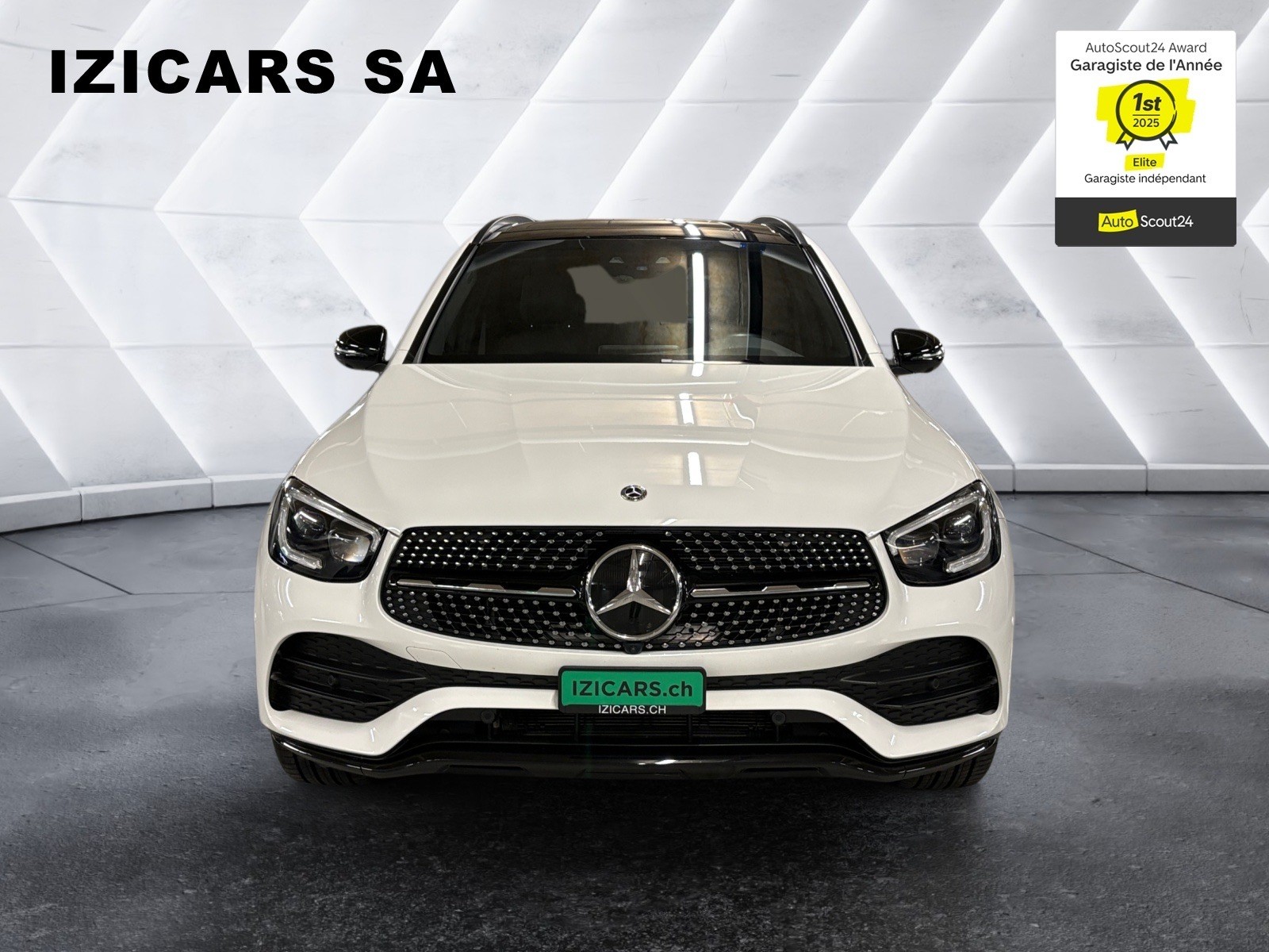 MERCEDES-BENZ GLC 200 AMG Line 4Matic 9G-Tronic-image-2