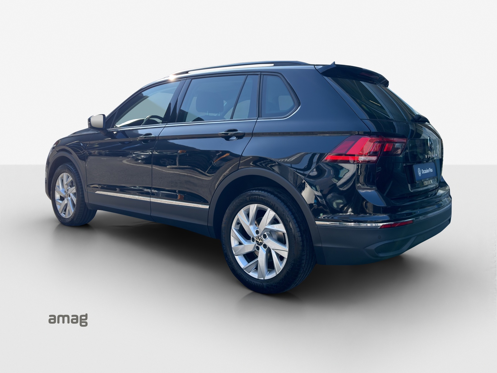 VW Tiguan 2.0 TDI SCR Elegance 4Motion DSG-image-2
