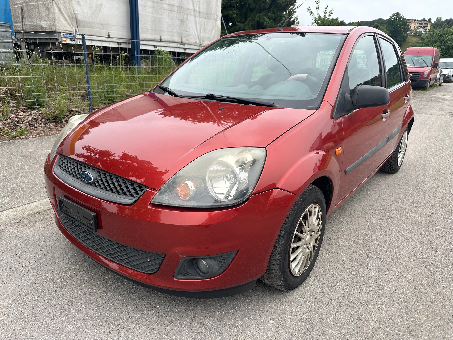 FORD Fiesta 1.4 16V Trend-image-0