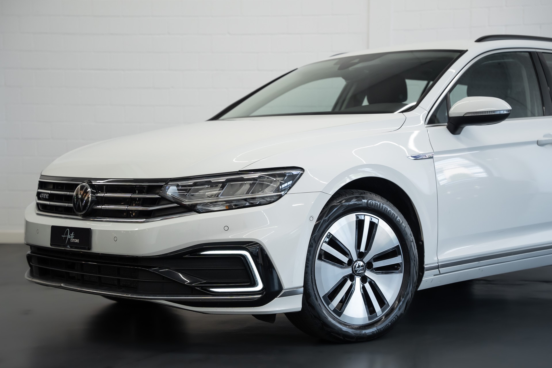 VW Passat Variant 1.4 TSI GTE Hybrid DSG-image-3