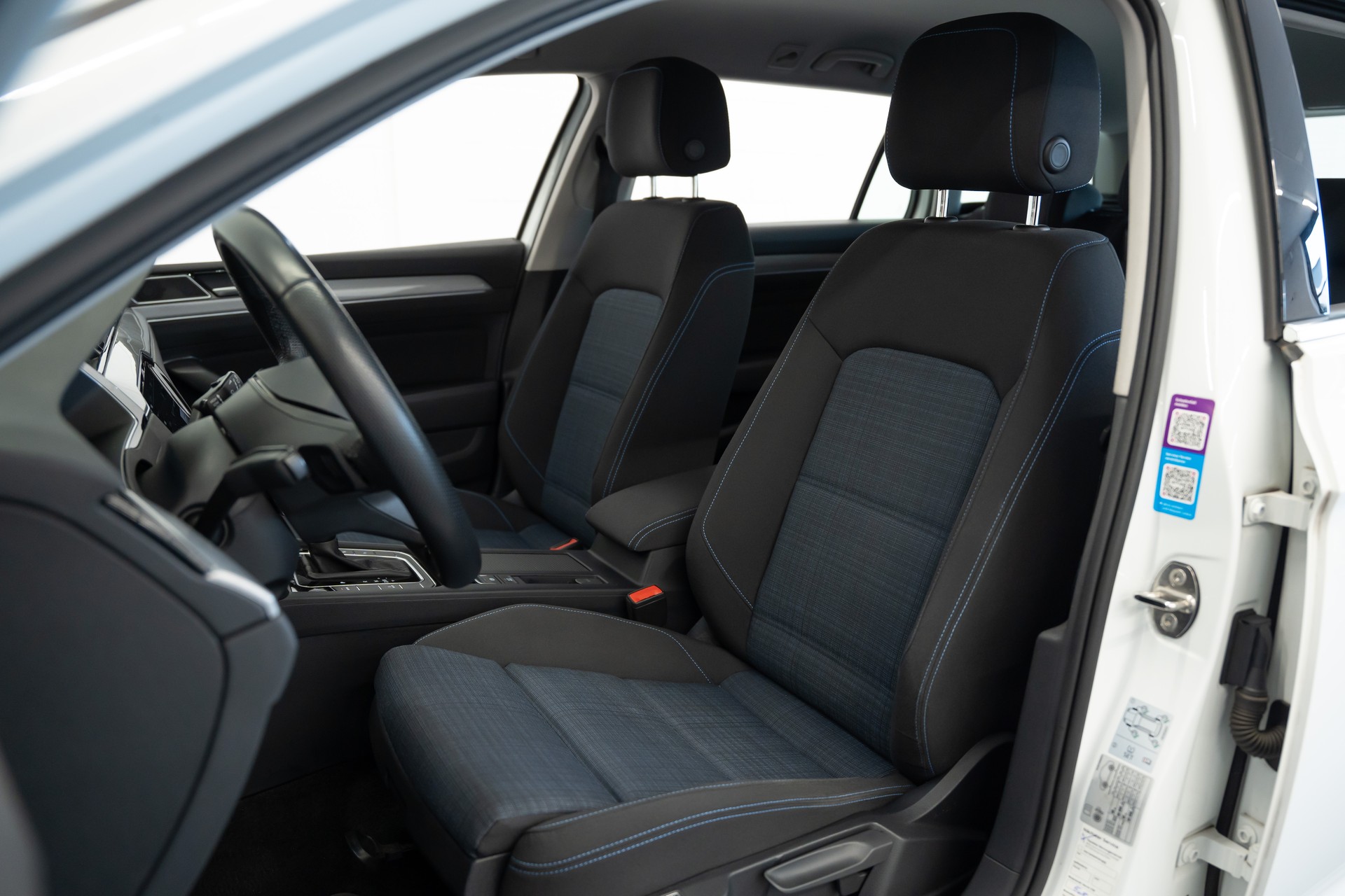 VW Passat Variant 1.4 TSI GTE Hybrid DSG-image-10