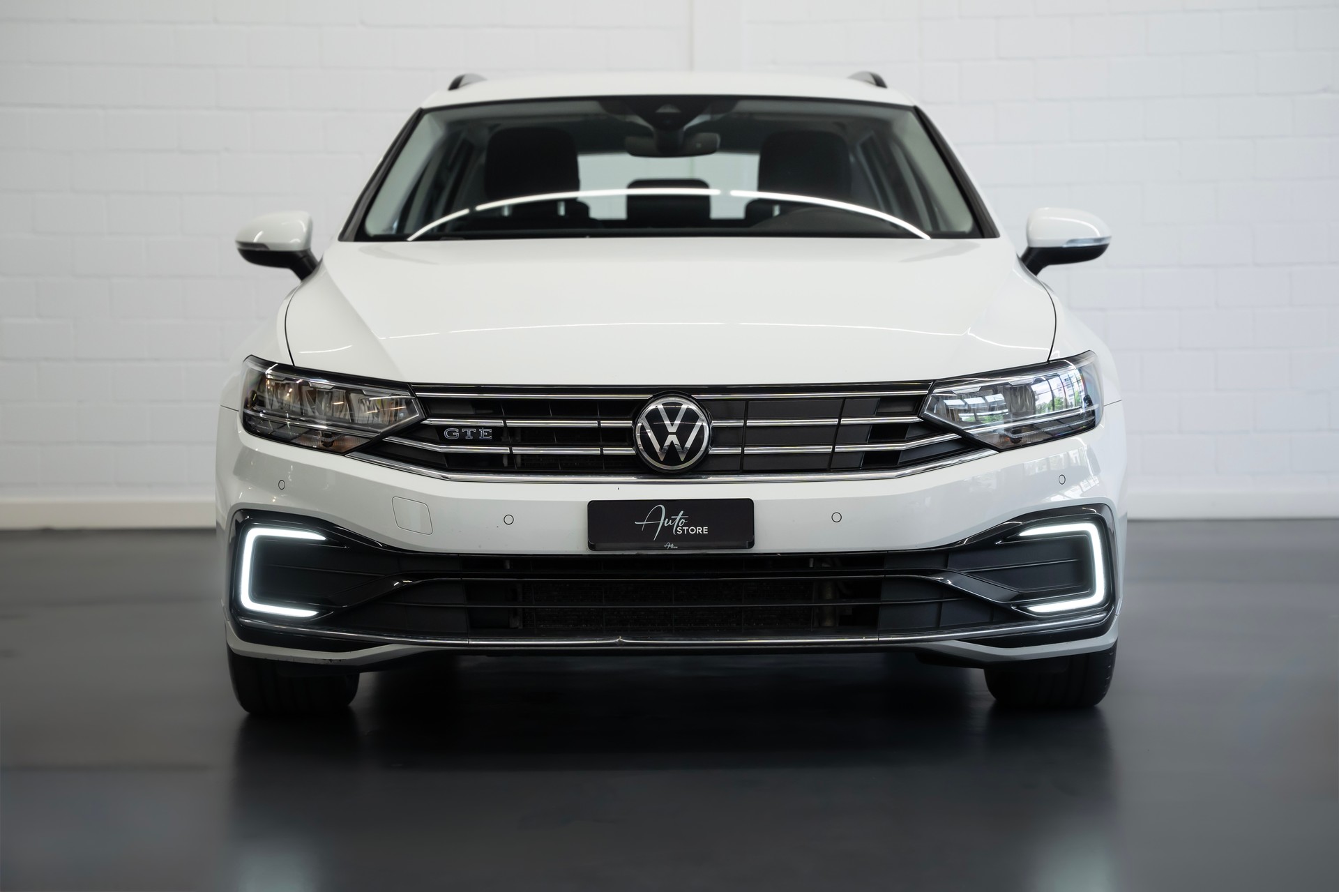 VW Passat Variant 1.4 TSI GTE Hybrid DSG-image-4