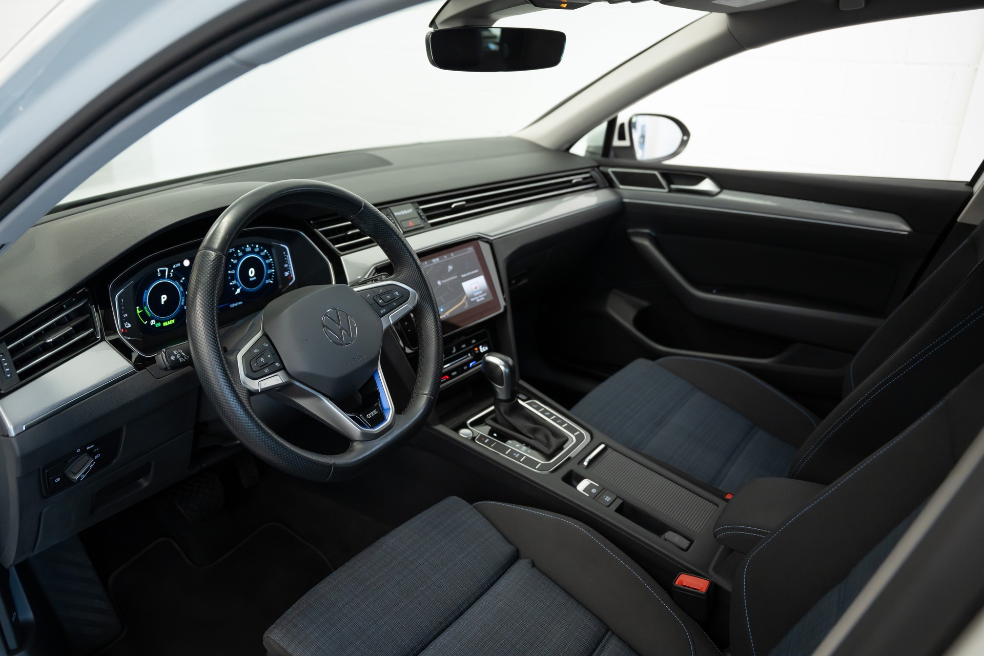 VW Passat Variant 1.4 TSI GTE Hybrid DSG-image-9