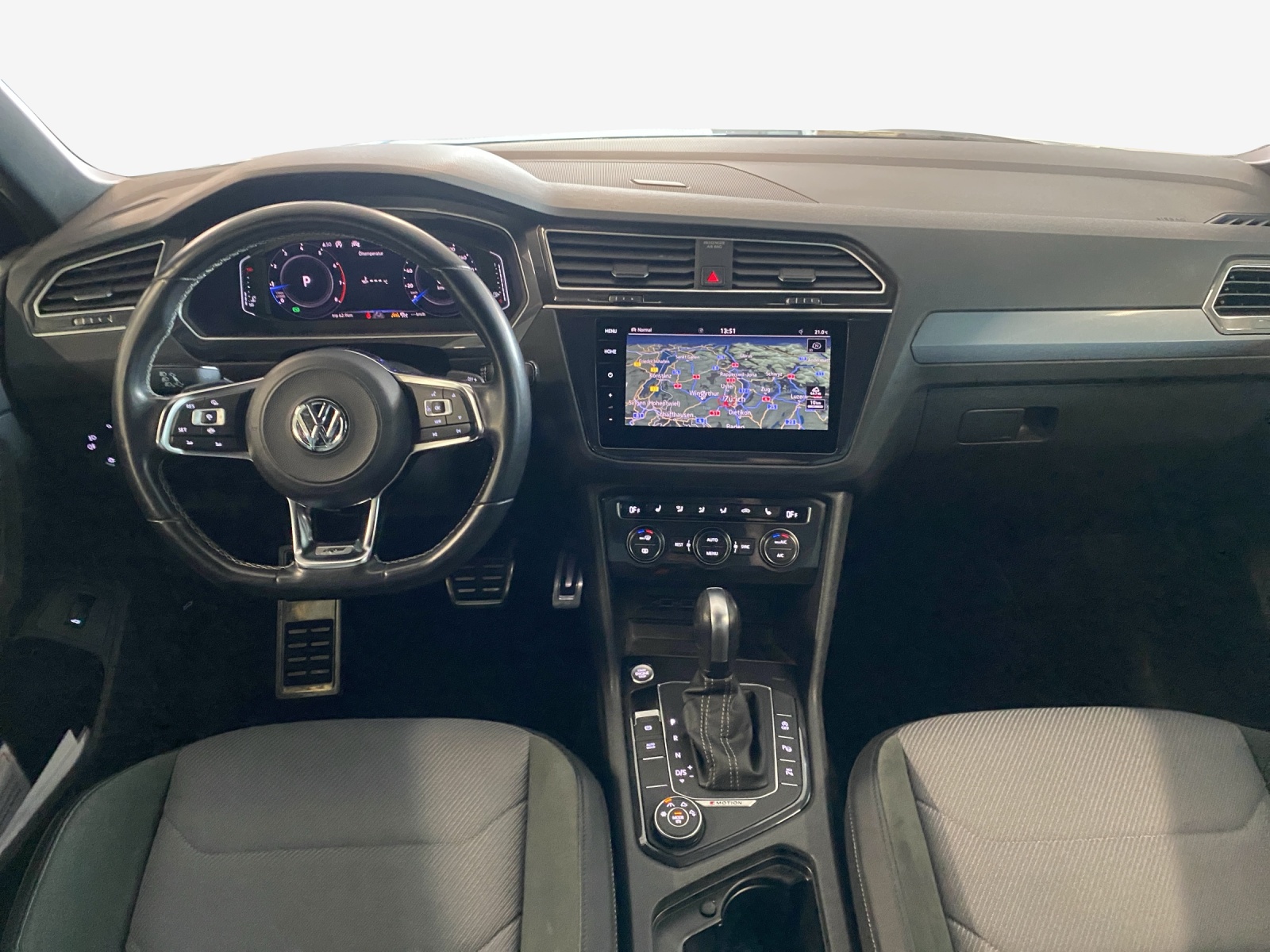 VW Tiguan 2.0TSI Highline 4Motion DSG-image-8